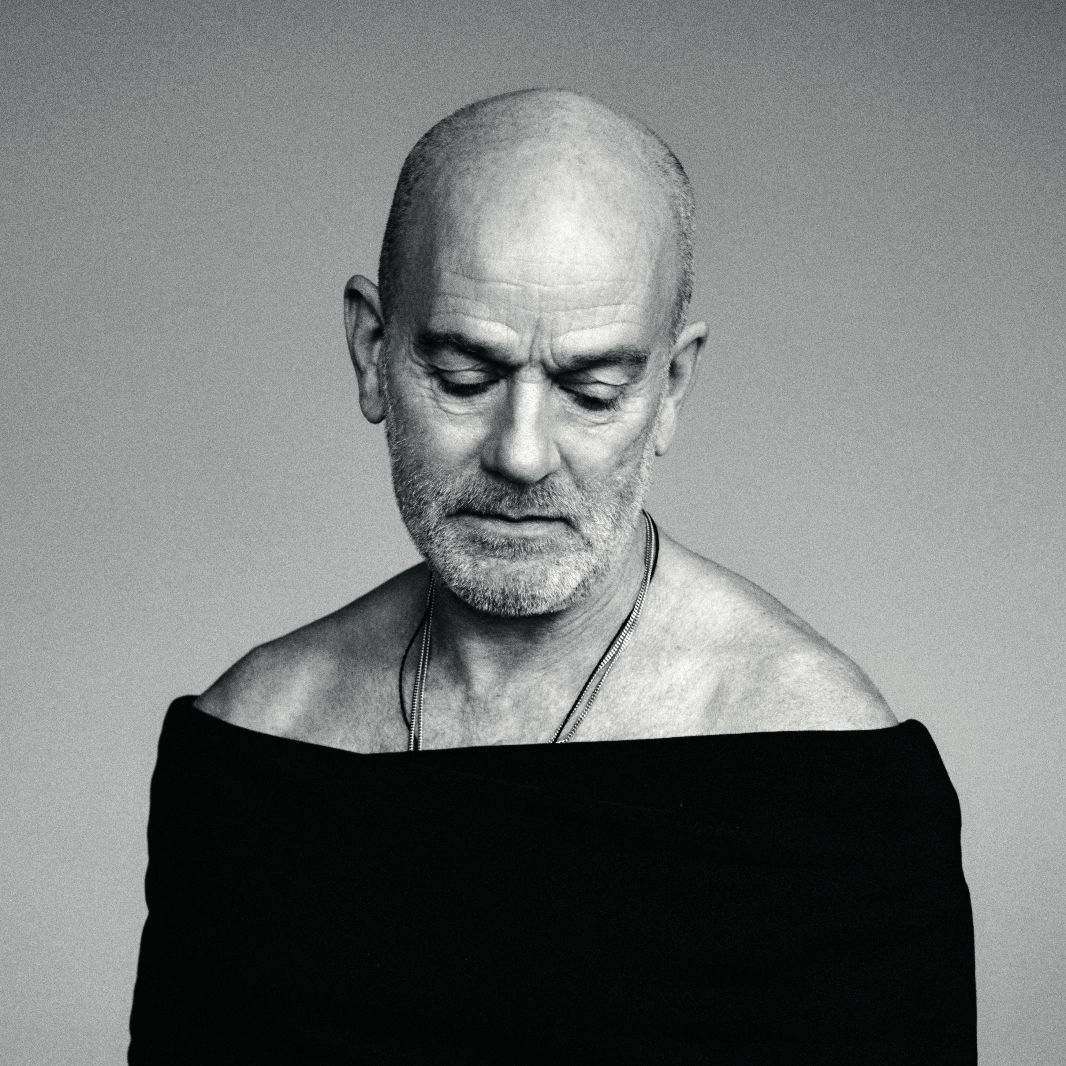 Michael Stipe, l'intervista: «Cerco un muro su cui rimbalzare»