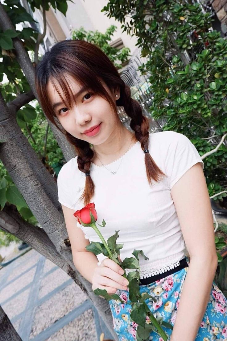 A pretty gurlz. Dress patterns diy, Burmese girls, Cute asian girls