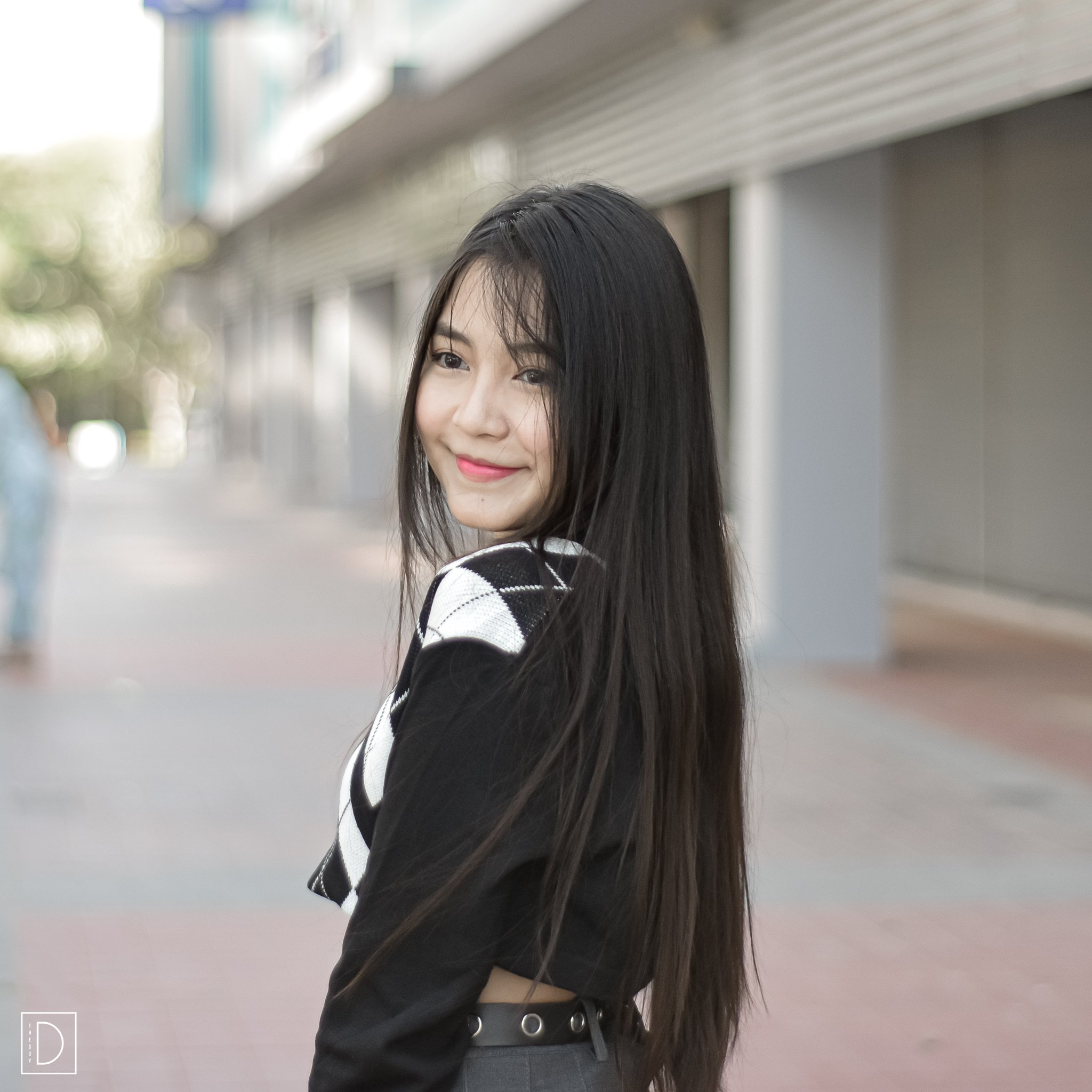 The Guy Đ (Si's imagimations) frame #portraitphotography #lightroom #ootd #ootdmyanmar #cute #Myanmar #Burma #asian #asiangirls #siimaginations #myanmargirls #mandalay #visual #portrait #naturallight #theguyĐ #burmesecreative