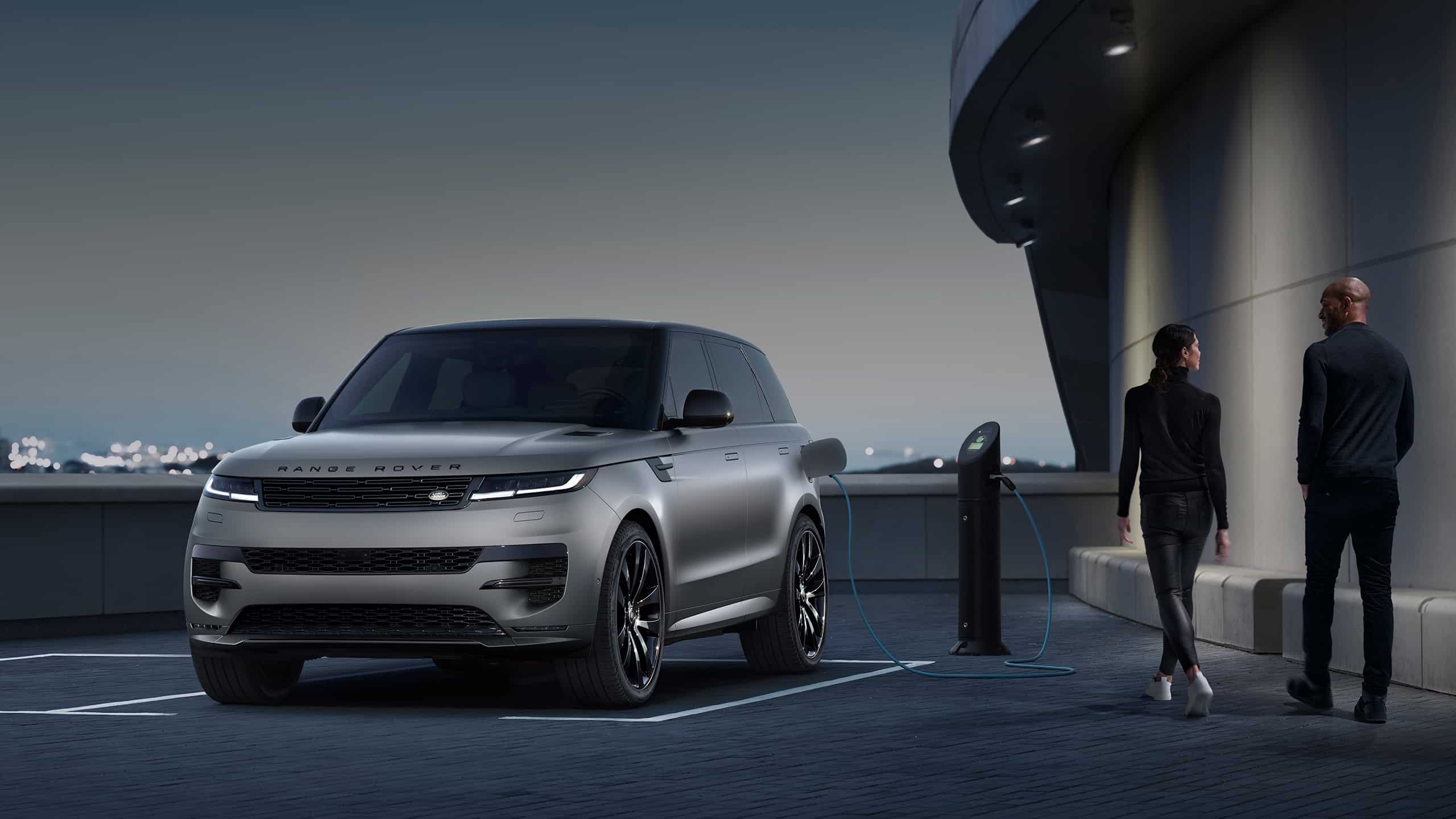 Explore Range Rover Sport 2025