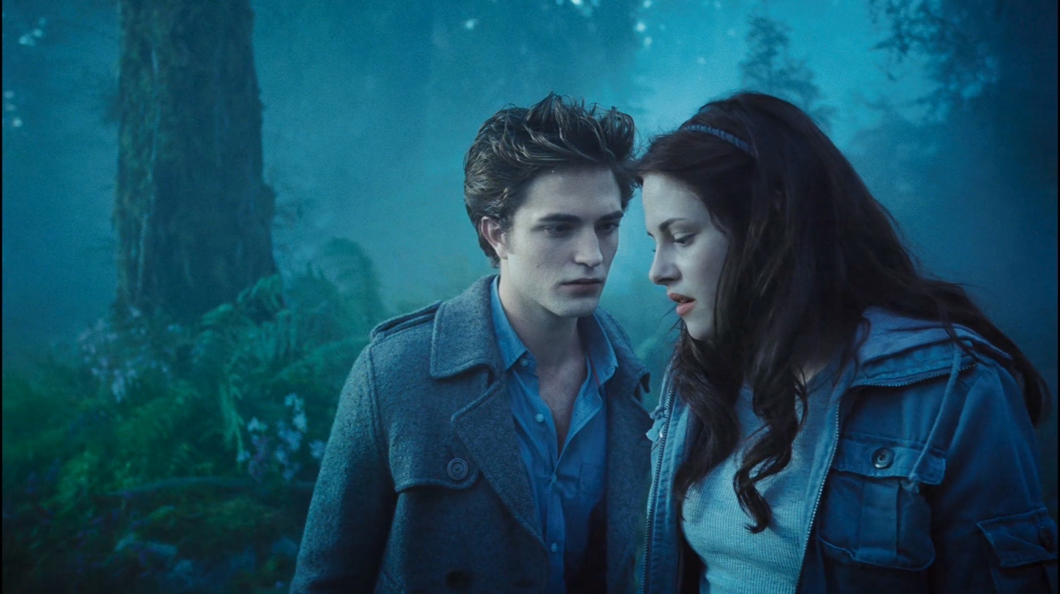 Why Twilight is the Perfect Autumn Rewatch