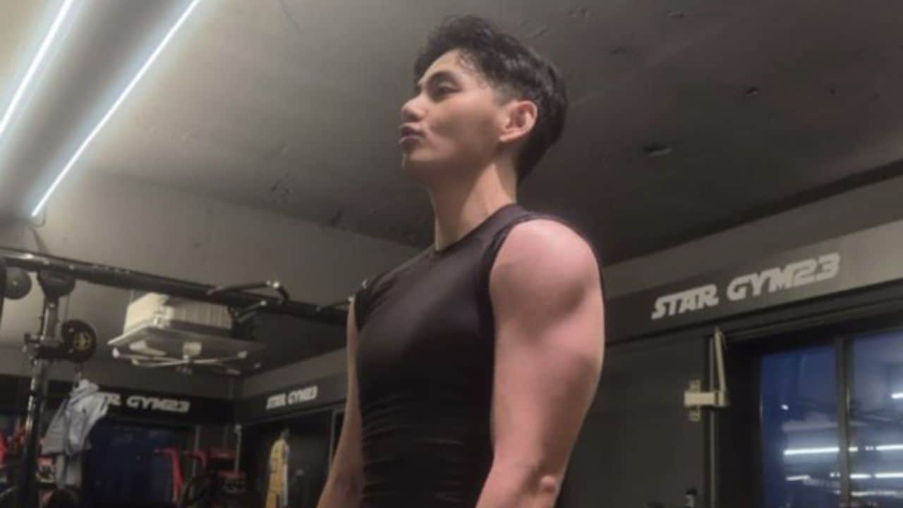 BTS' V Drops Unseen Gym Pics Post Military Training, ARMY Fans Can't Keep Calm: See Pics