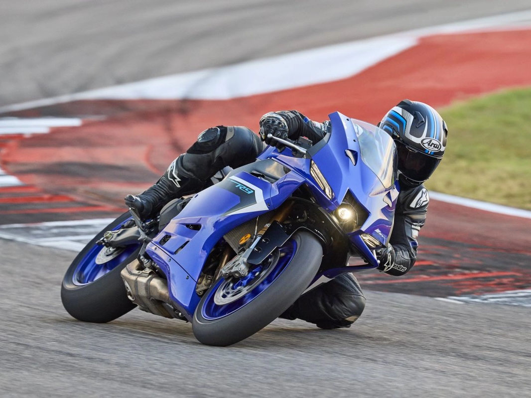 New 2025 Yamaha YZF R9, Jefferson City MO. Specs, Price, Photo. Team Yamaha Blue