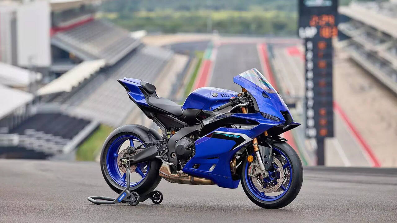 2025 Yamaha R9 Is The Latest Three Cylinder Supersport Of R Series Pedigree