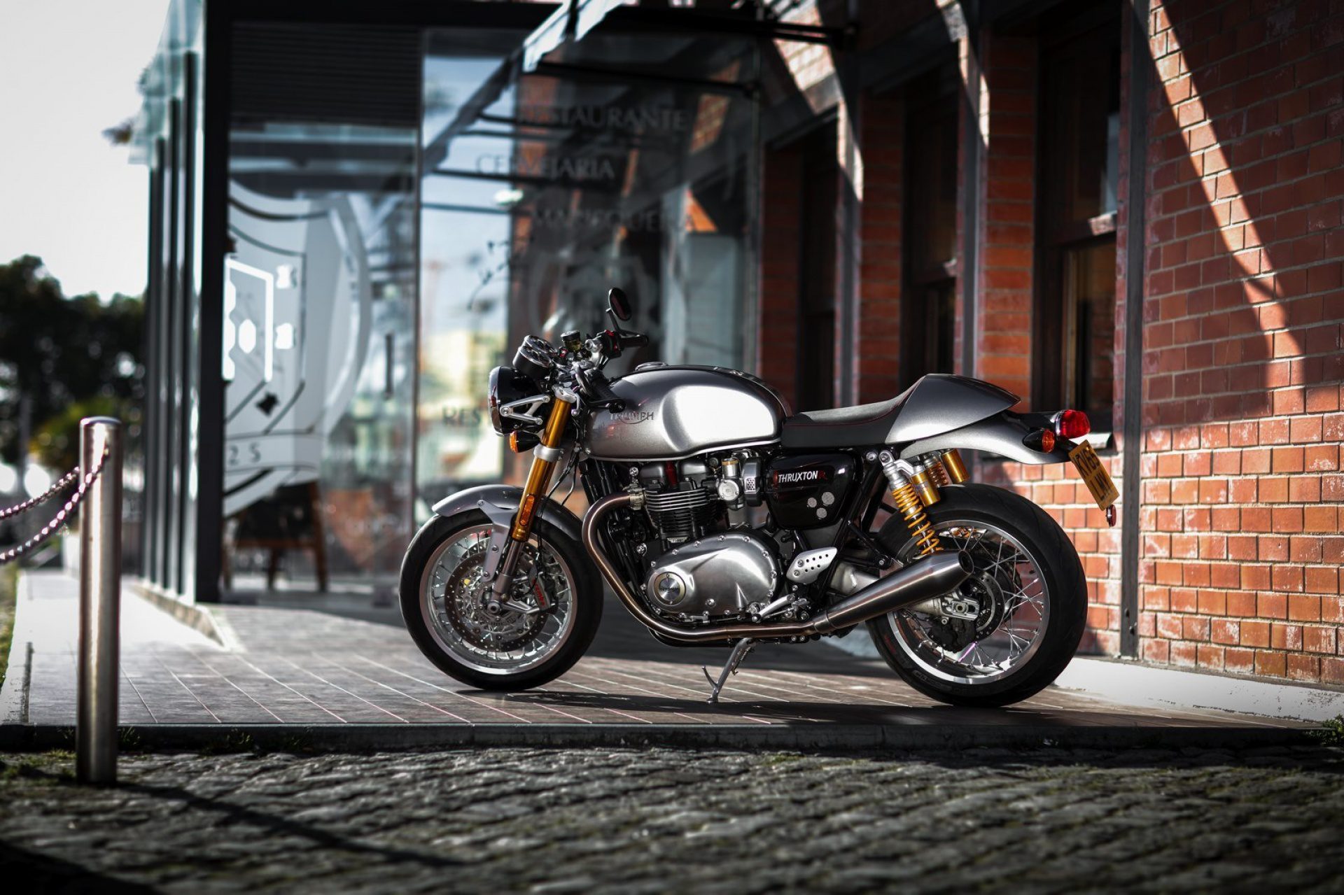 Triumph Thruxton R Wallpaper