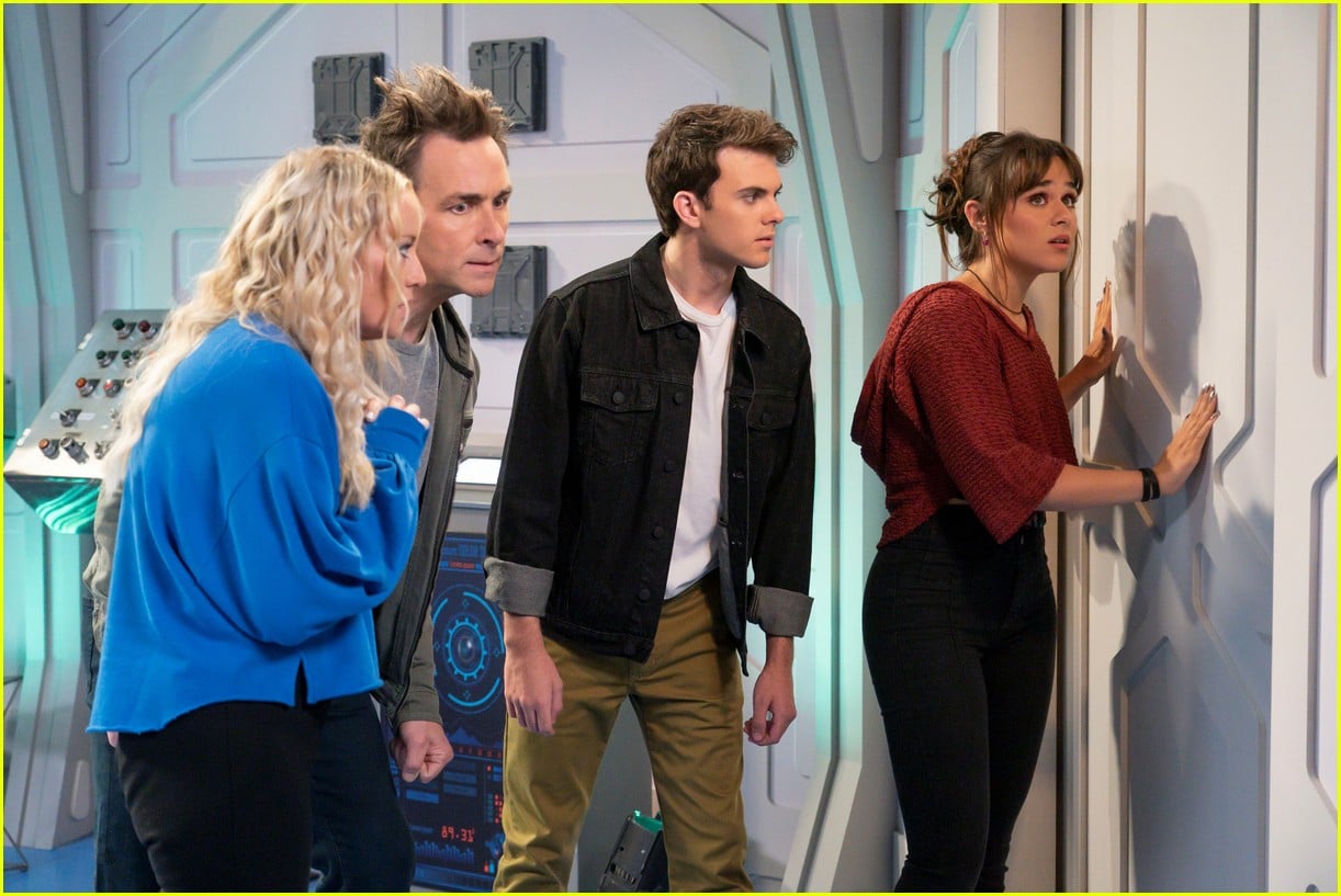 The Villains Of Valley View' Season 1 Finale Airs Tonight Photo & Details!: Photo 1362625. Disney Channel, Isabella Pappas, James Patrick Stuart, Kayden Muller Janssen, Lucy Davis, Malachi Barton, Meet
