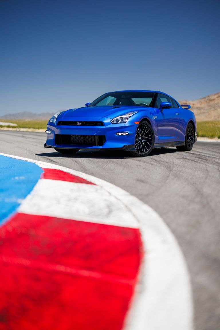 2024 Nissan GT R ( R35 ) T Spec Skyline Edition Version Quality Free High Resolution Car Image, Picture And Photo