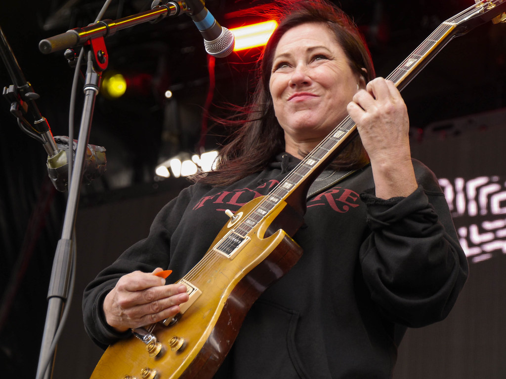 The Breeders. The Breeders performing at The National's Hom