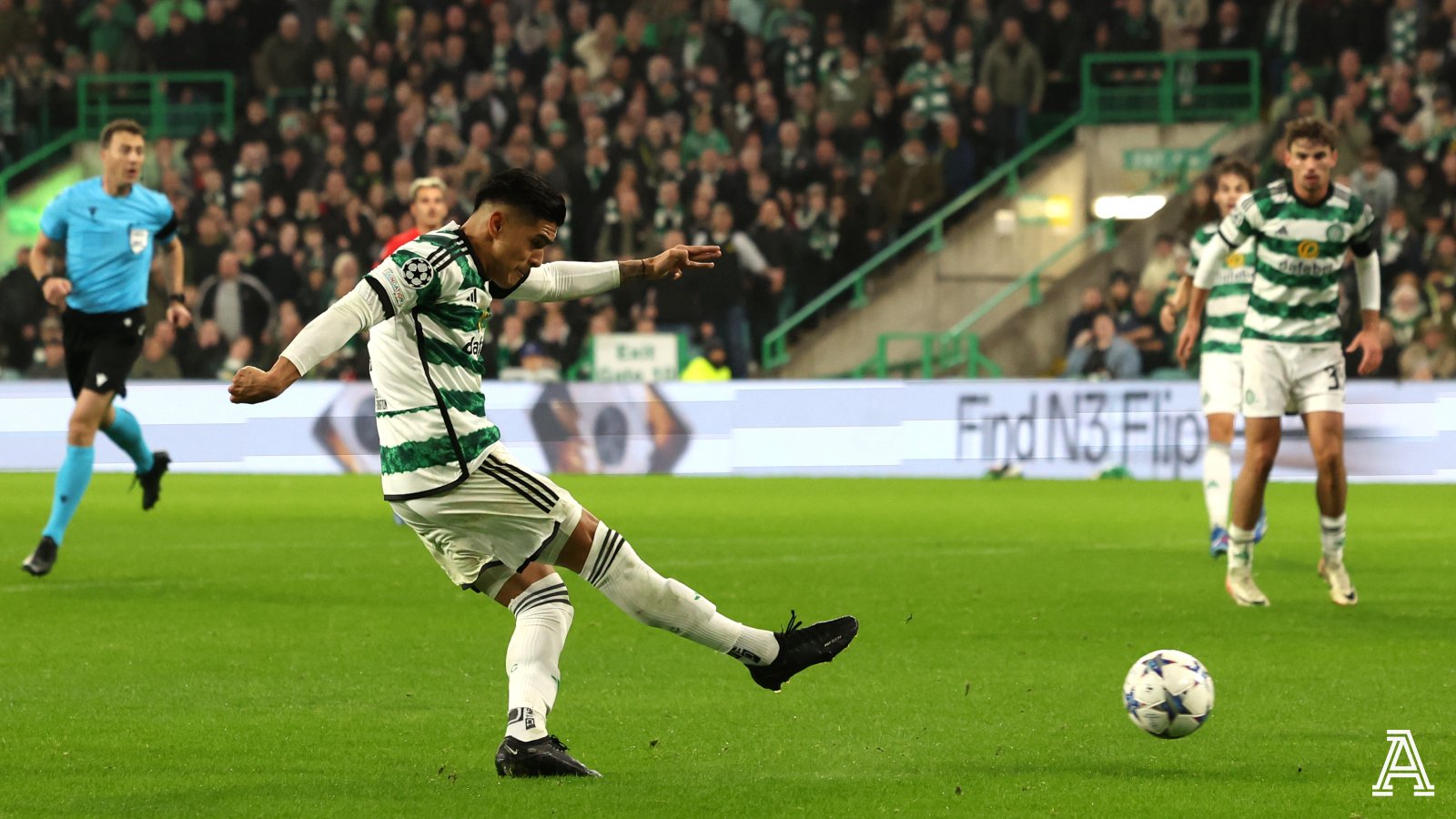 The Athletic. Football على X: Goals From Kyogo Furuhashi And Luis Palma Either Side Of Antoine Griezmann's Equaliser Mean Celtic Lead Atletico Madrid 2 1 At Half Time. #CelticFC. #Atleti. #UCL