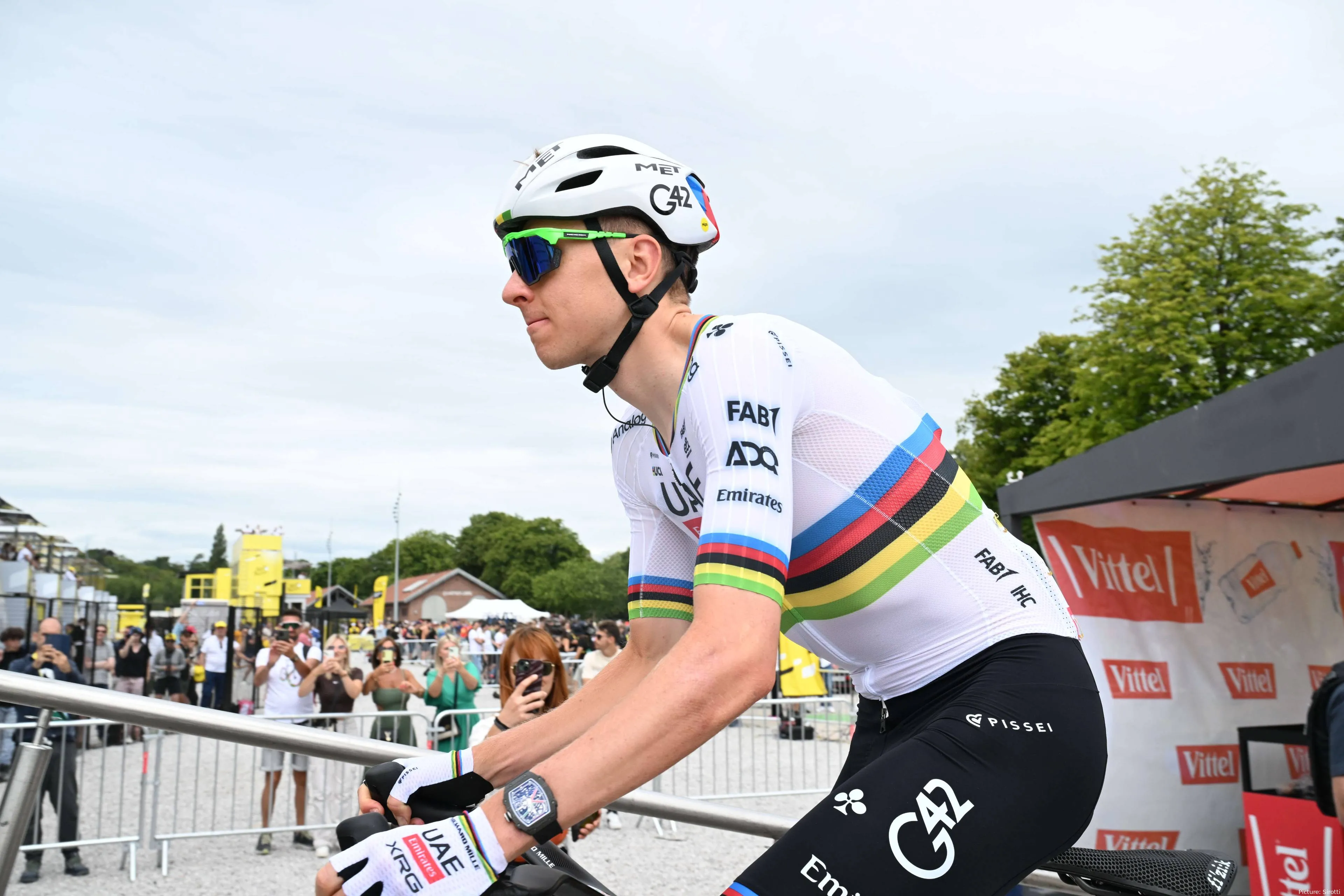 The start of a big week Pogacar reacts to dramatic opening stage at the 2025 Tour de France