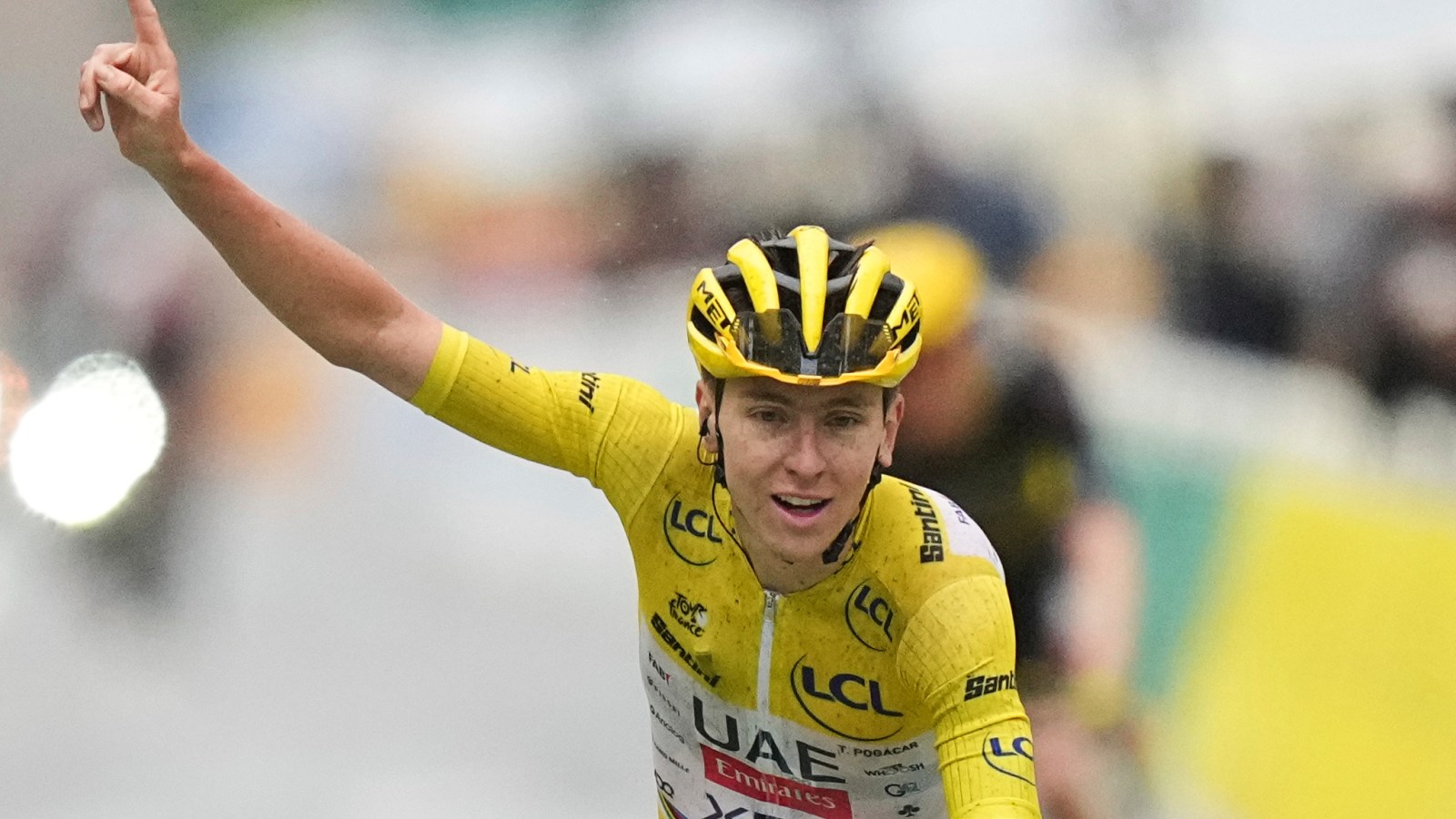 Tadej Pogačar shows unrivaled audacity to win his fourth Tour de France title in style
