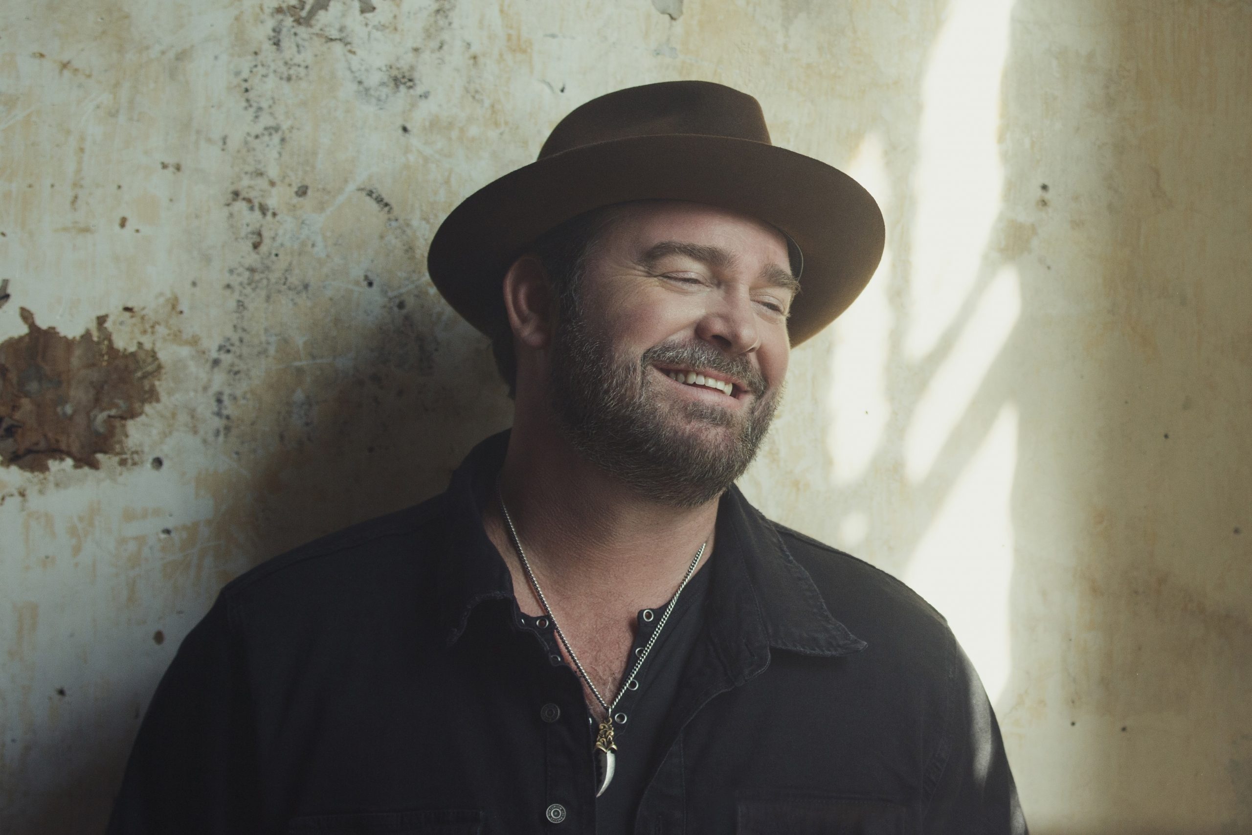 Lee Brice Wallpaper