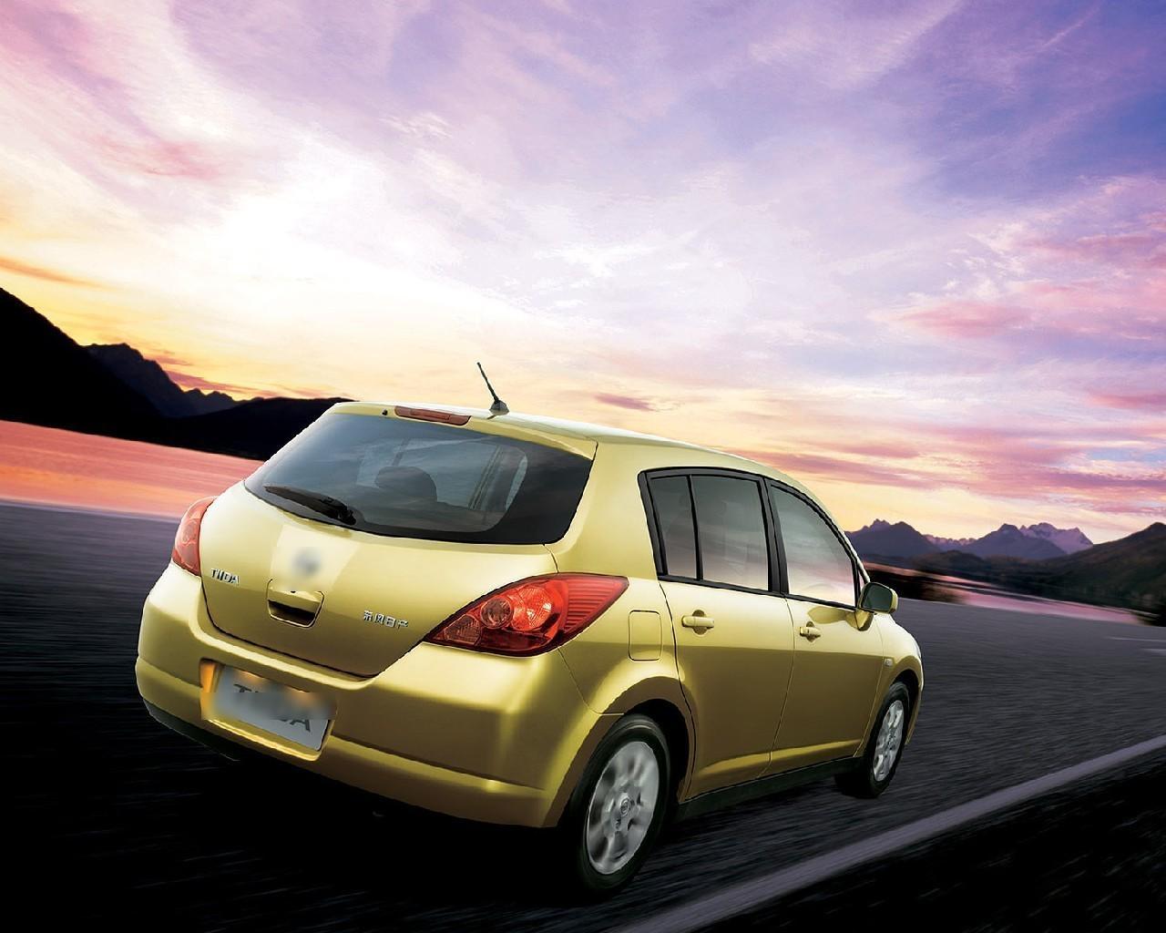 Wallpaper Nissan Tiida APK for Android Download