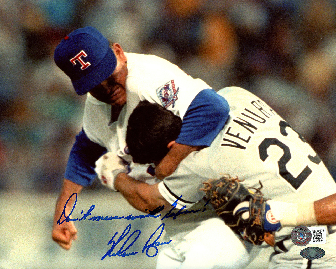 Nolan Ryan Autographed 8x10 Photo Texas Rangers Fight vs. Robin Ventura Don't Mess With Texas! Beckett BAS Stock Creek Sports