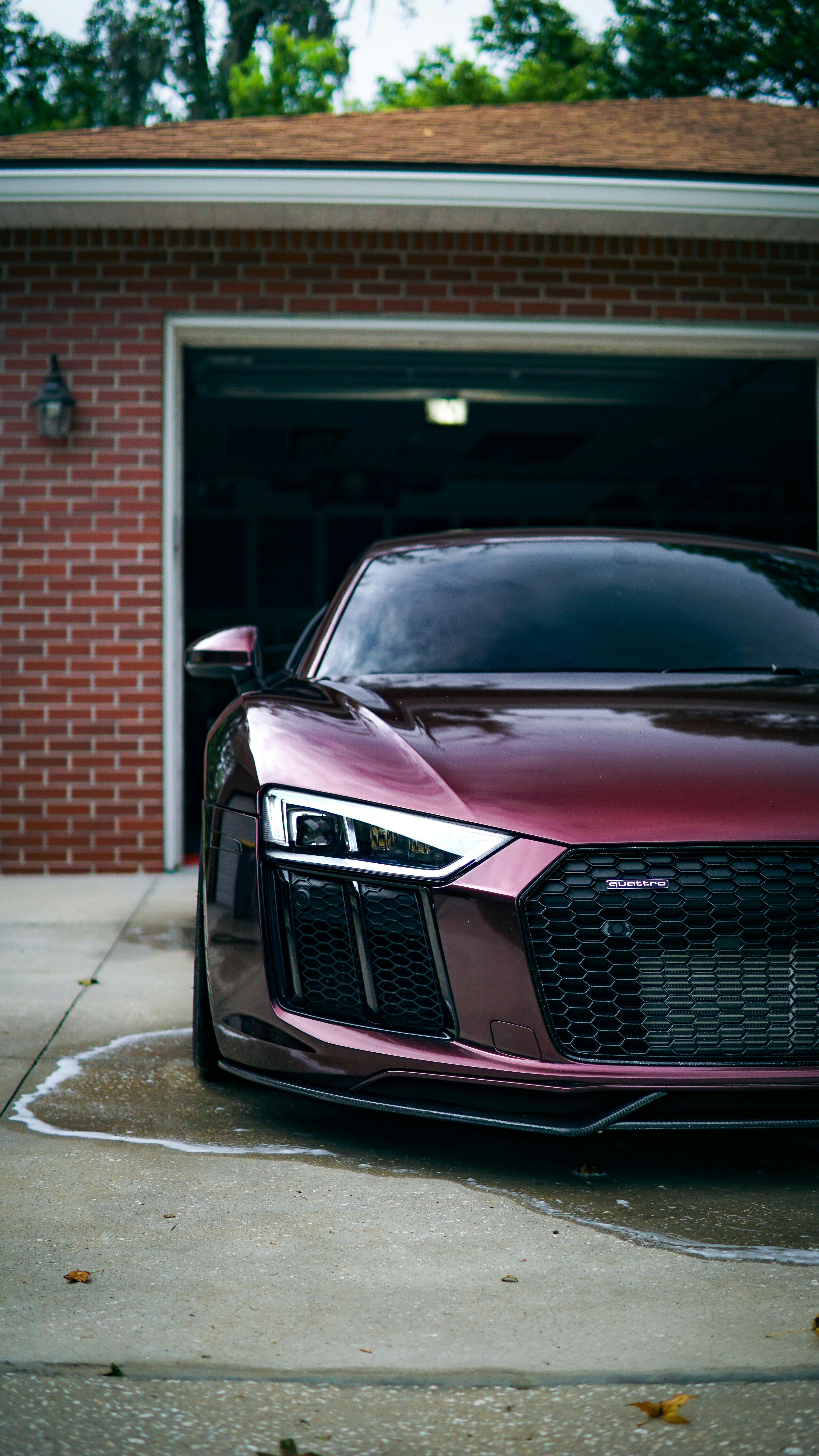 Red Audi R8 · Free