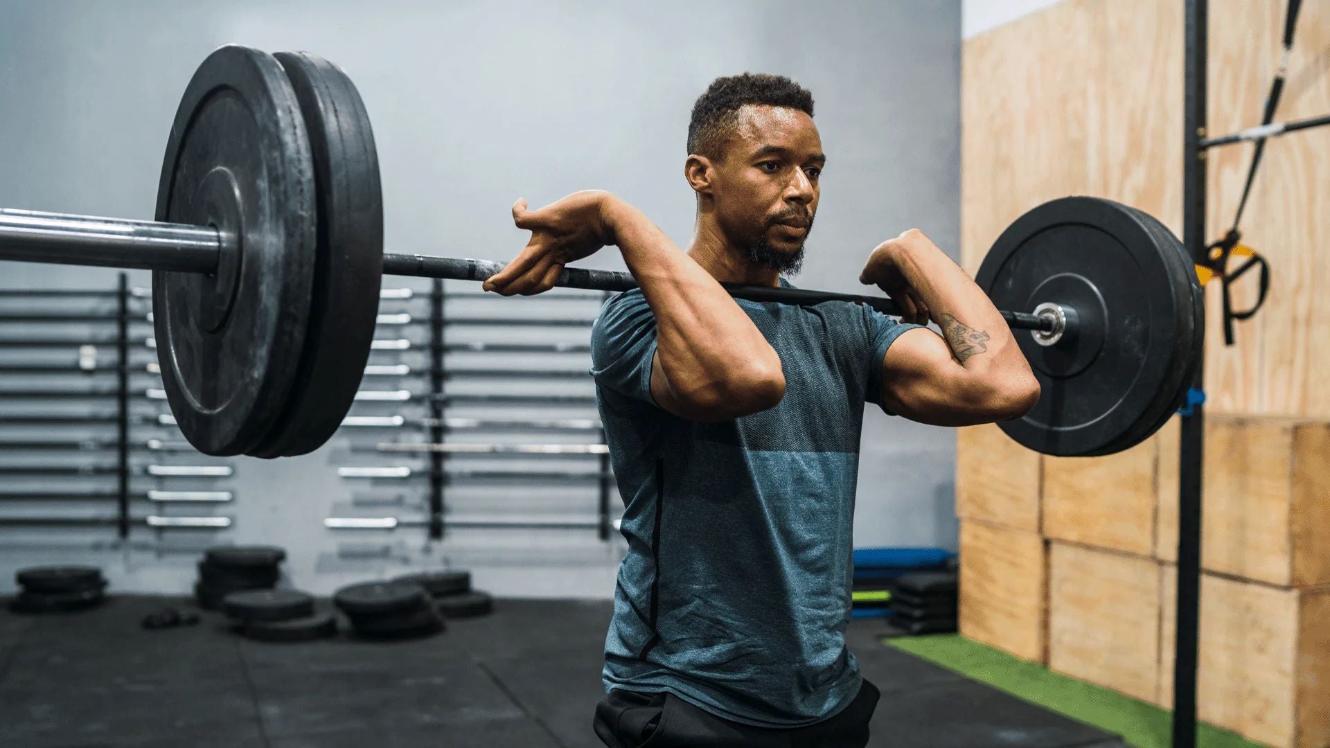 What is a CrossFit Gym: Unraveling the Fitness Revolution