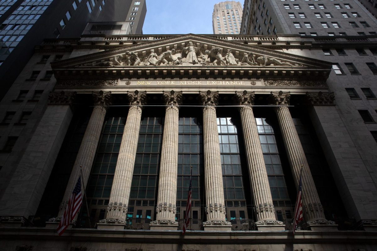 Wall Street Employment Rebounds as Earnings Continue to Buoy New York's Economy