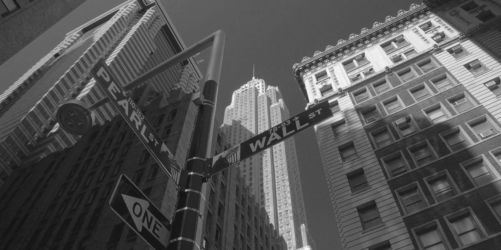 The Spies of Wall Street. New Yor Walking Tour