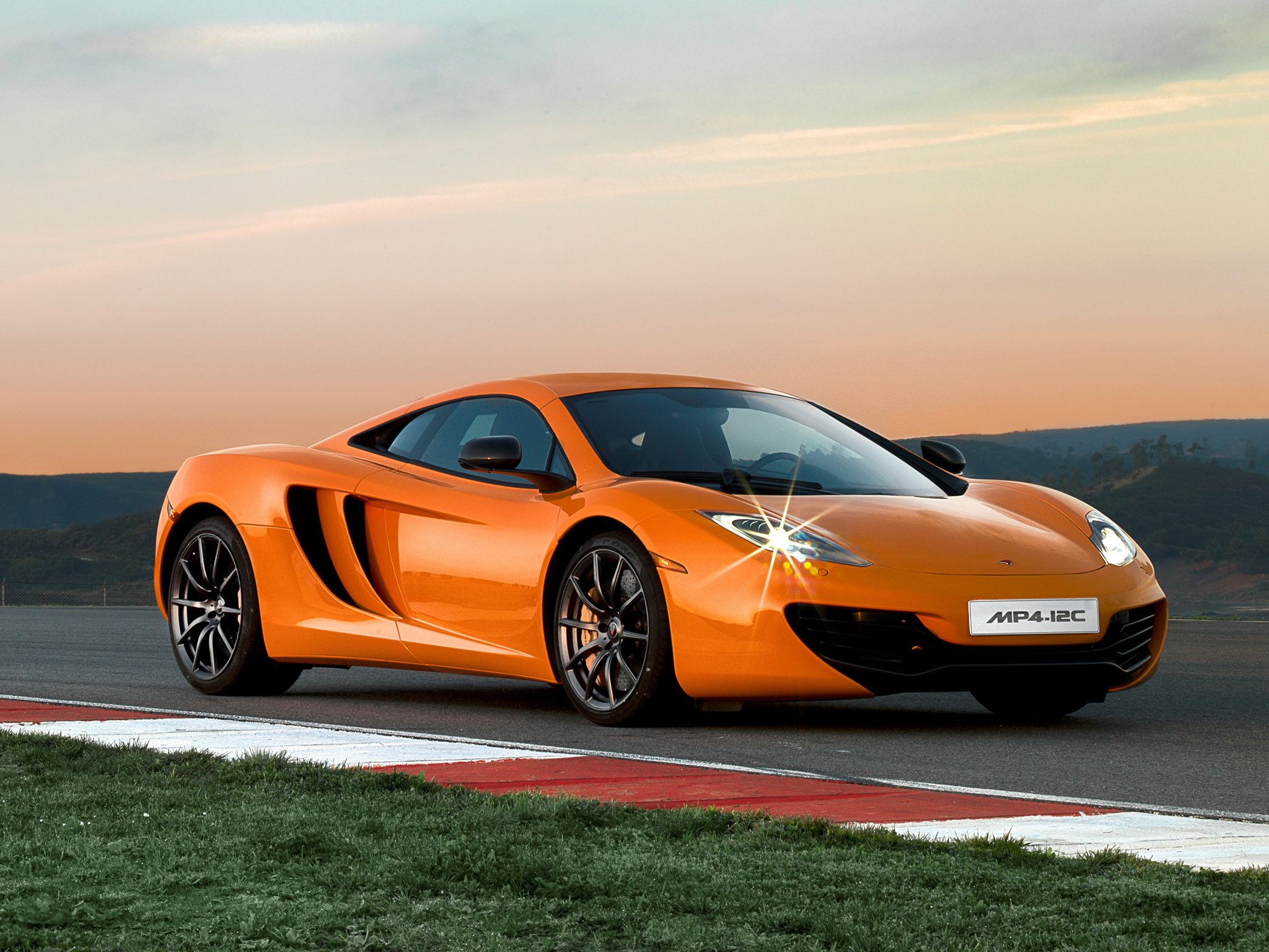 Wallpaper Orange, Track, Wallpaper, Twilight, McLaren MP4 12C For Mobile And Desktop, Section суперкары, Resolution 2048x1536