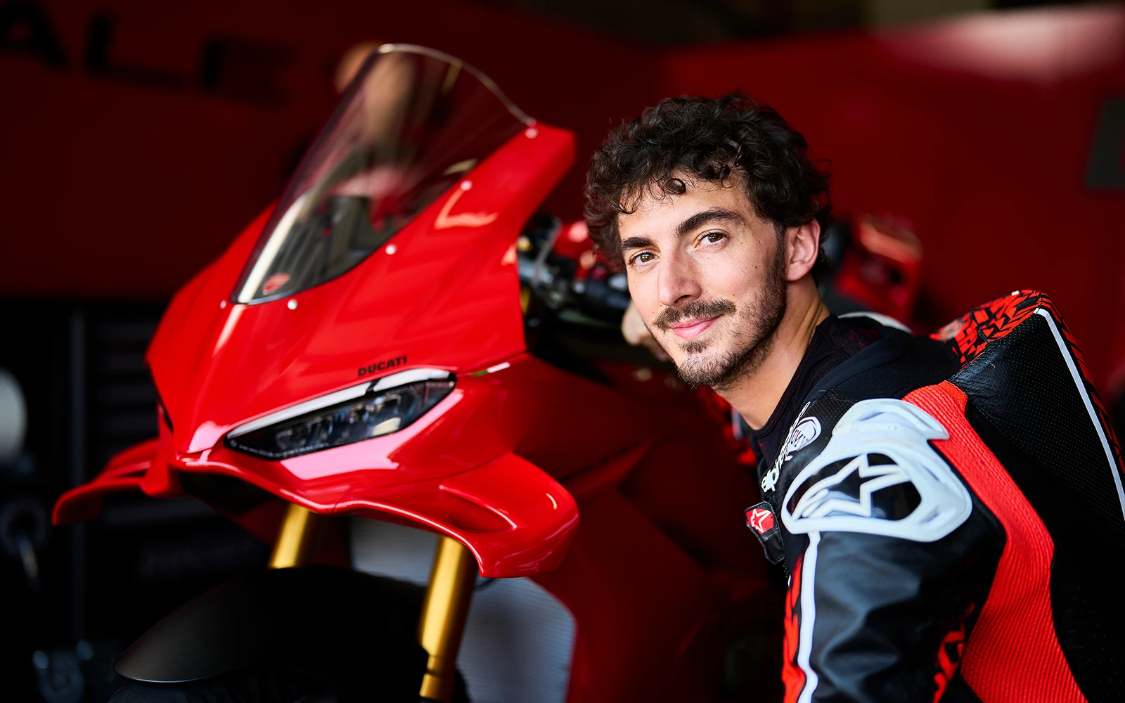 Discover the 2025 Panigale V4. Ducati Motorcycles USA