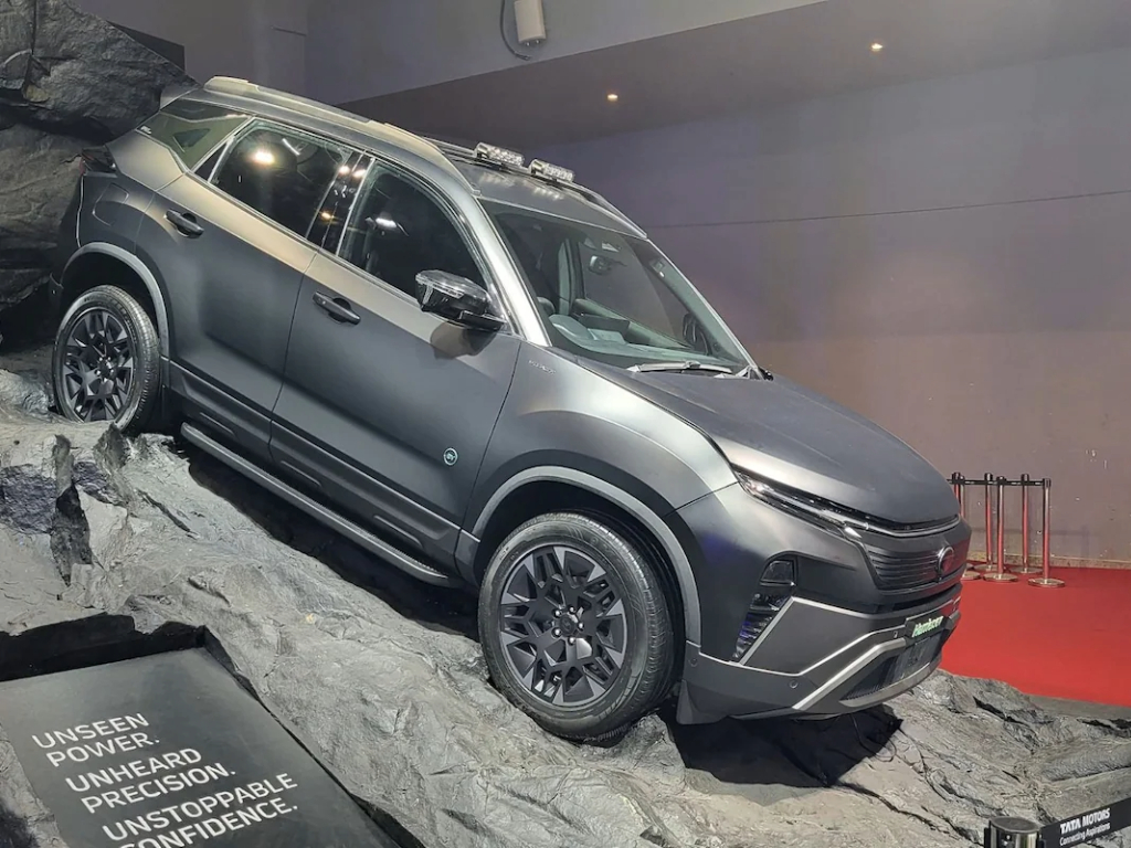 Tata Stealth Edition Harrier EV & Safari Revealed At Auto Expo