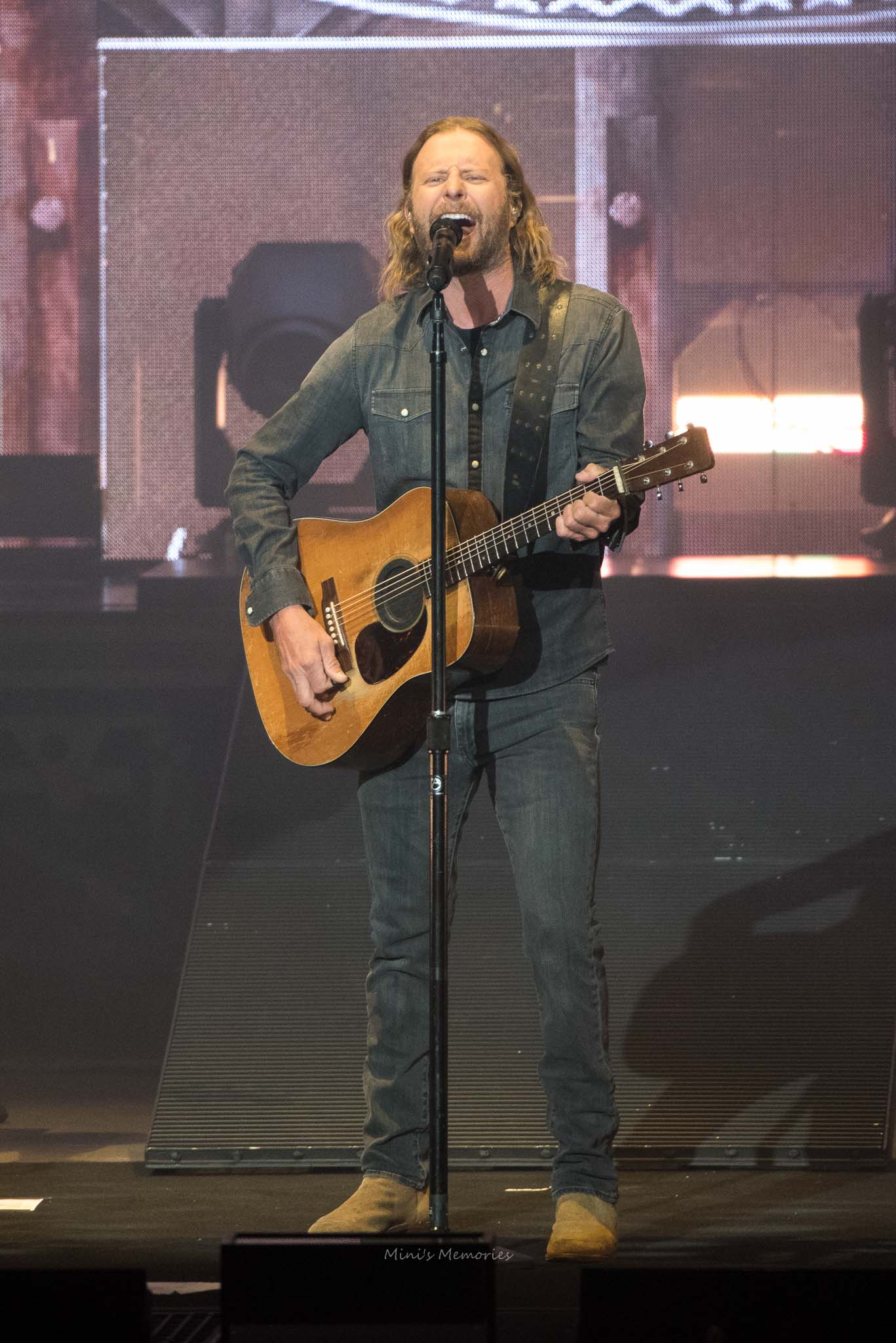 Photo Gallery: Dierks Bentley with Jordan Davis and Molly Tuttle at Toronto's Budweiser Stage Eric Alper