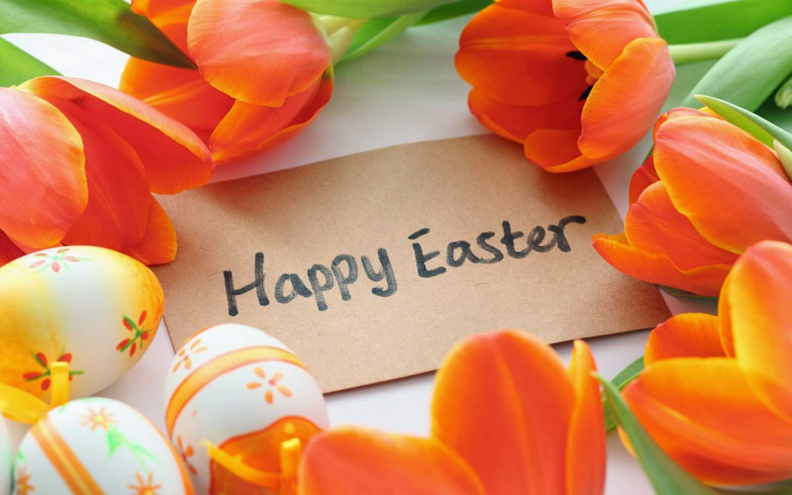 FREE Best Happy Easter Background in PSD
