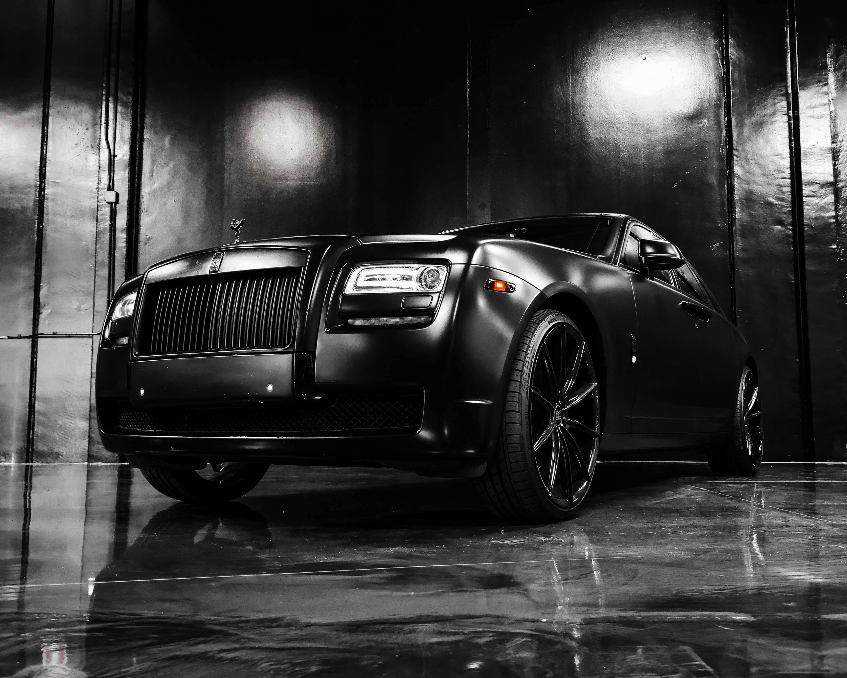 Black Luxury Car in Showroom · Free