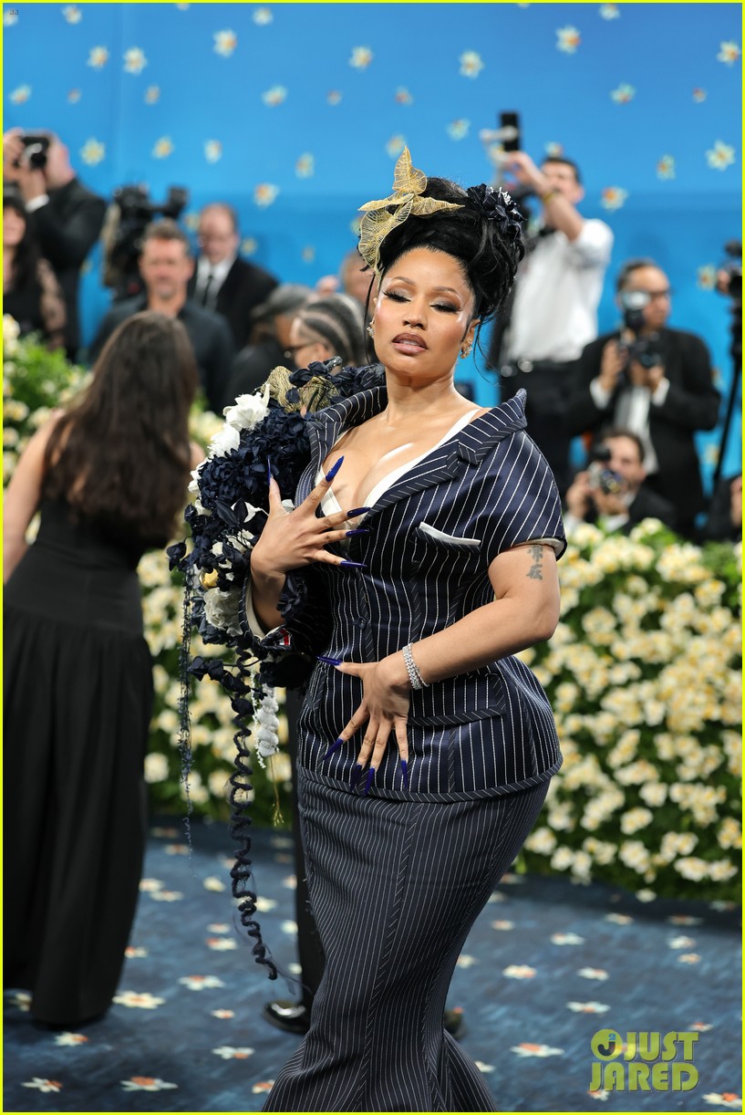 Nicki Minaj is a Beauty in Thom Browne at Met Gala 2025: Photo 5153899 Met Gala, Met Gala, Nicki Minaj Photo. Just Jared: Entertainment News