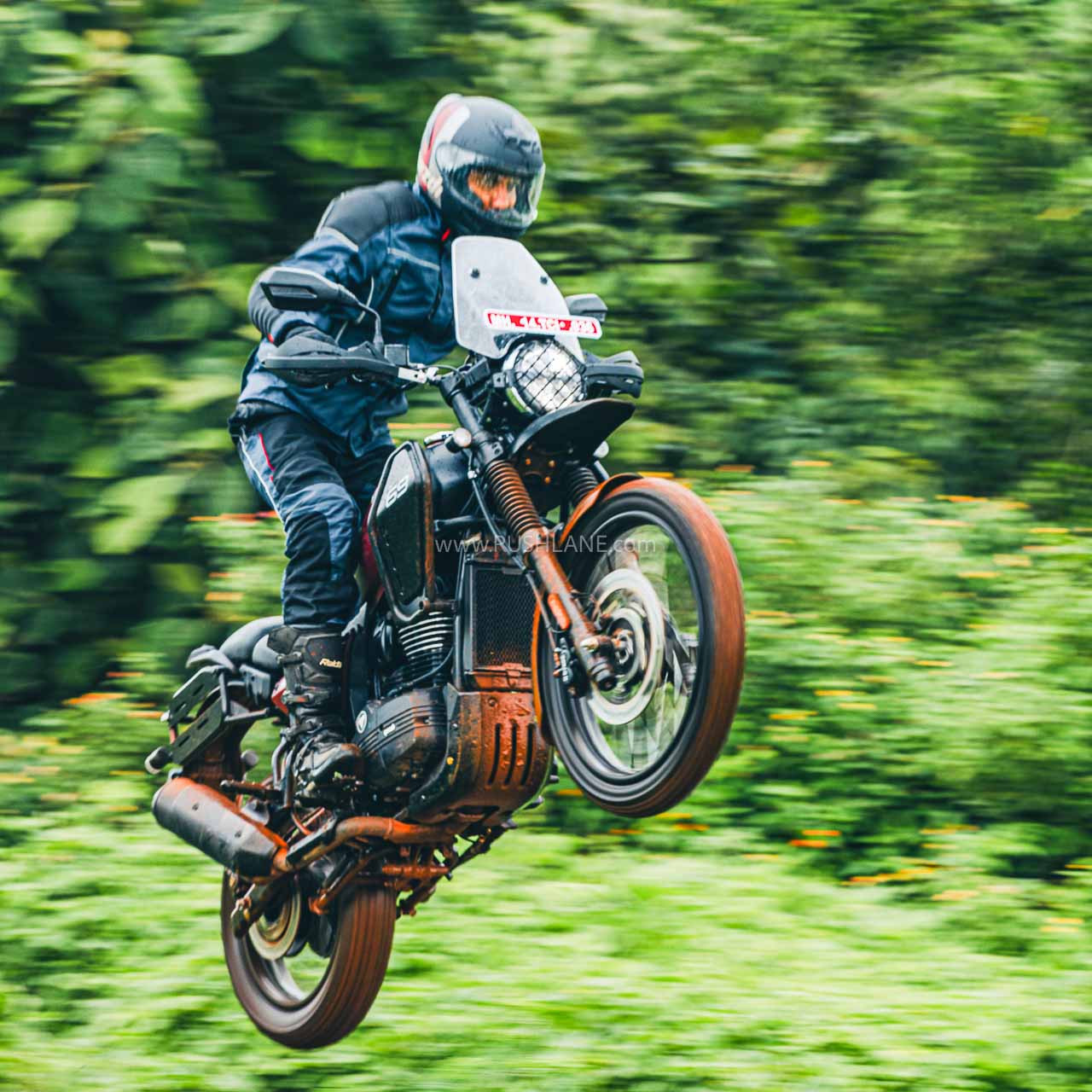 2025 Yezdi Adventure Launch On 15th May Design, Colours