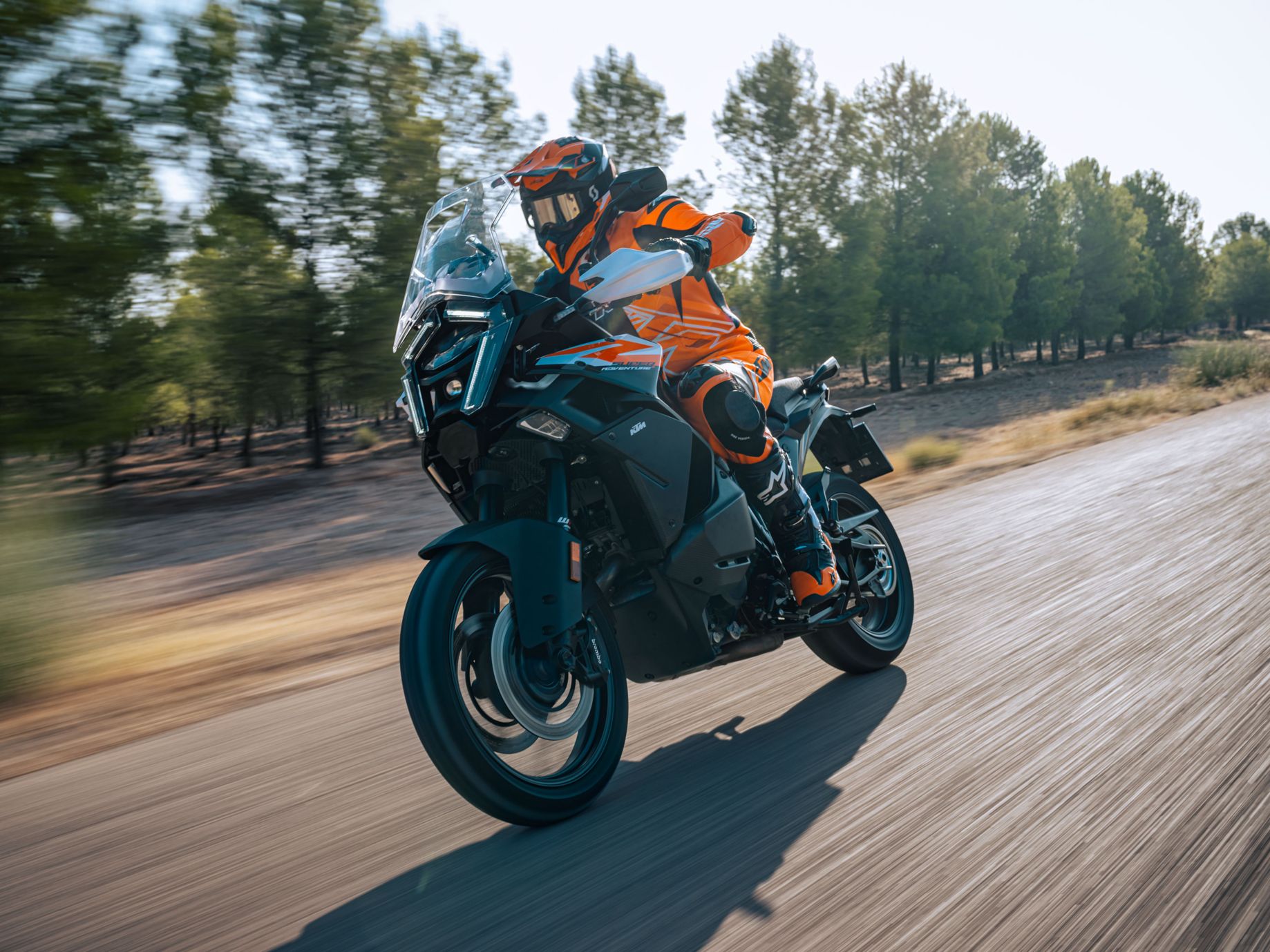 2025 KTM 1390 SUPER ADV S EVO