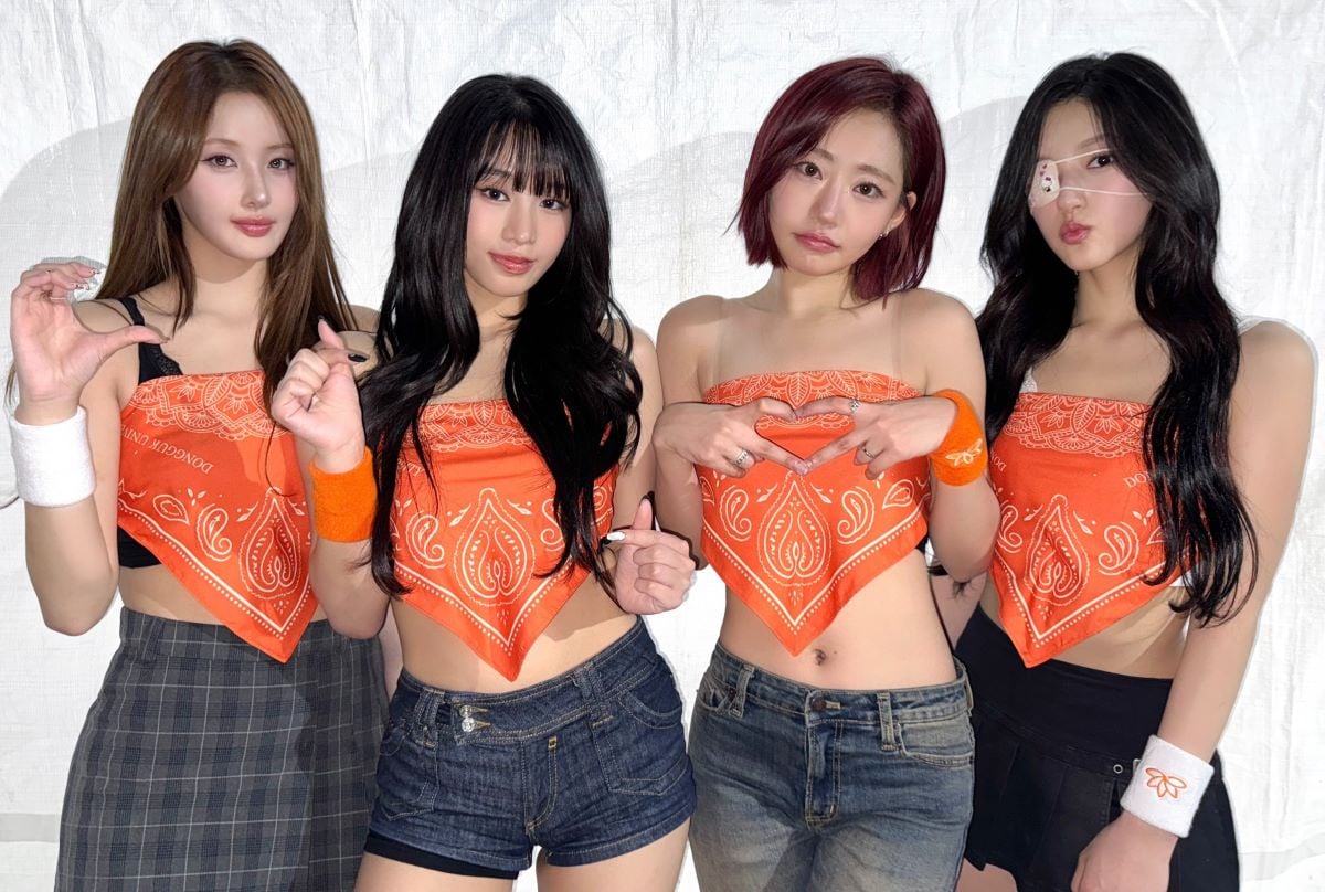 KISS OF LIFE's Julie makes a third apology for the group's birthday livestream controversy