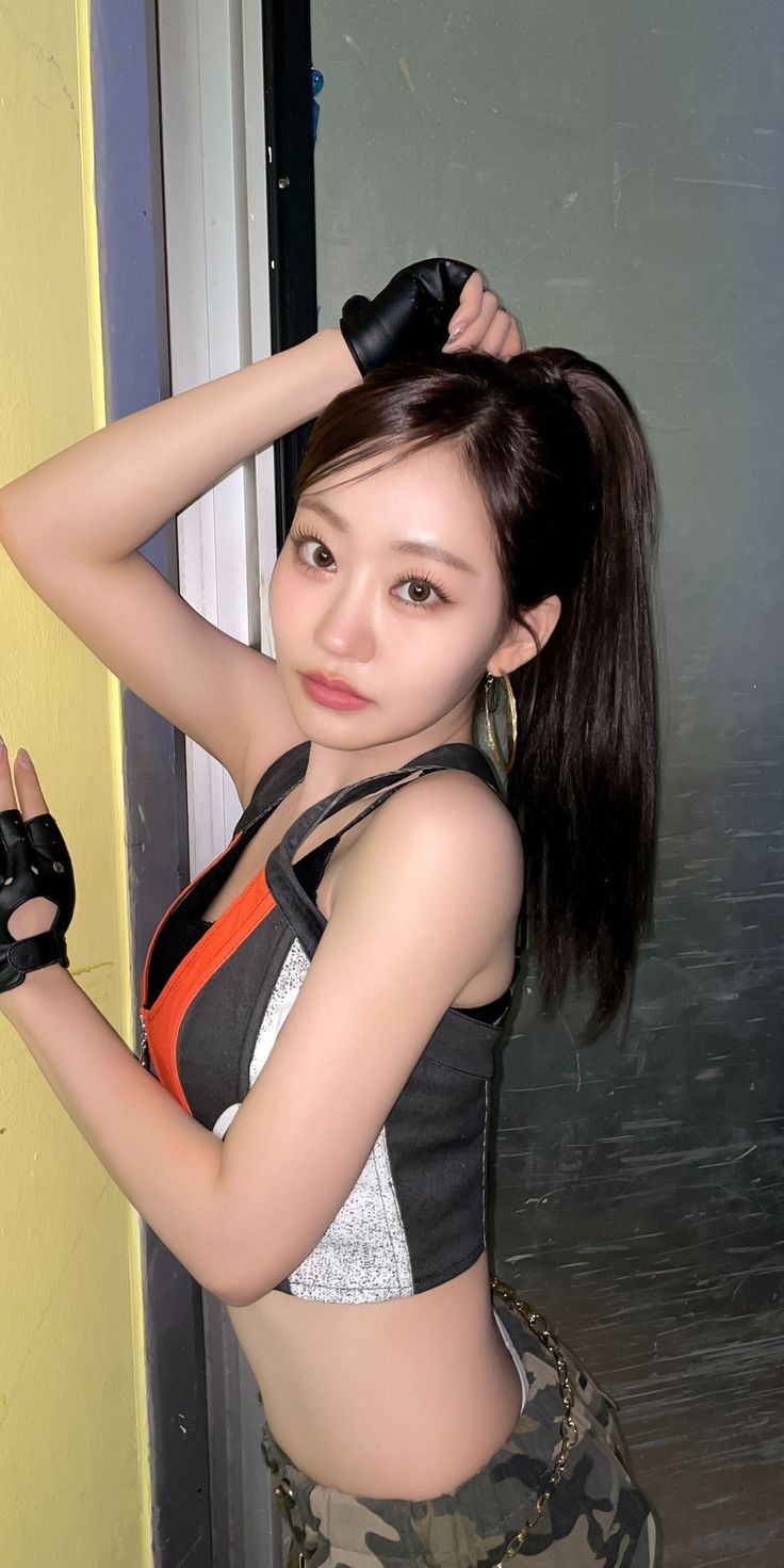 julie [ kiss of life ] lockscreen ♡