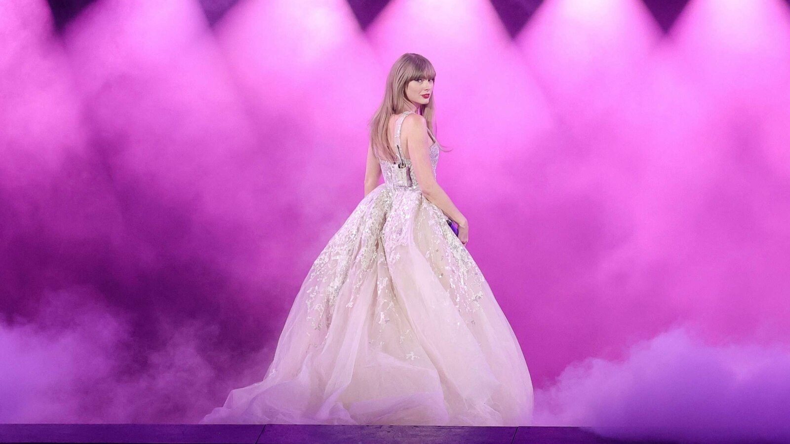 Speak Now (Taylor's Version)' will feature Paramore's Hayley Williams, Fall Out Boy