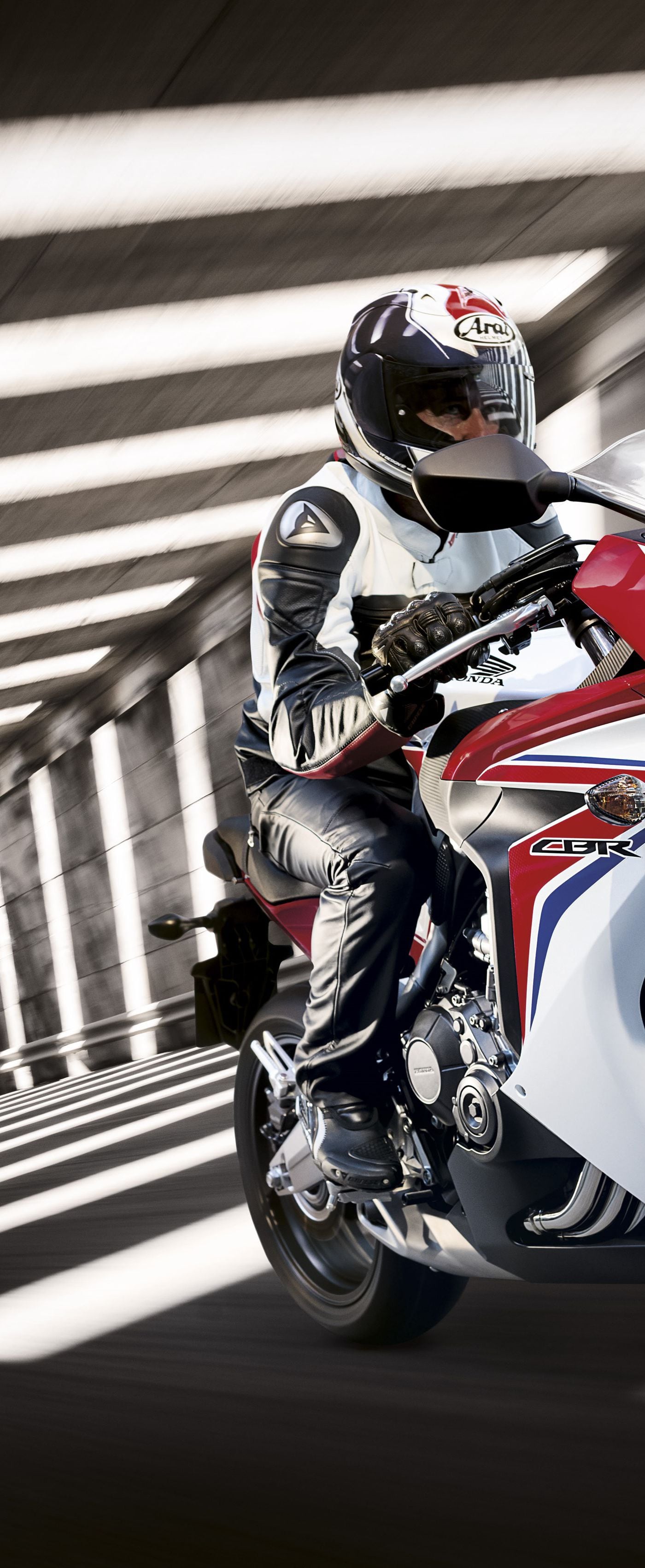 The Honda CB650F And CBR650F Get Updates For 2017