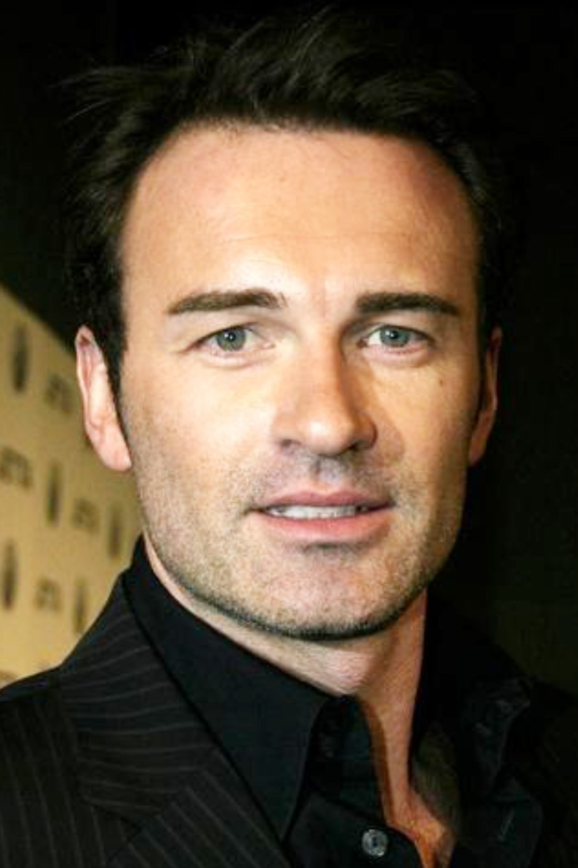 Julian McMahon Image