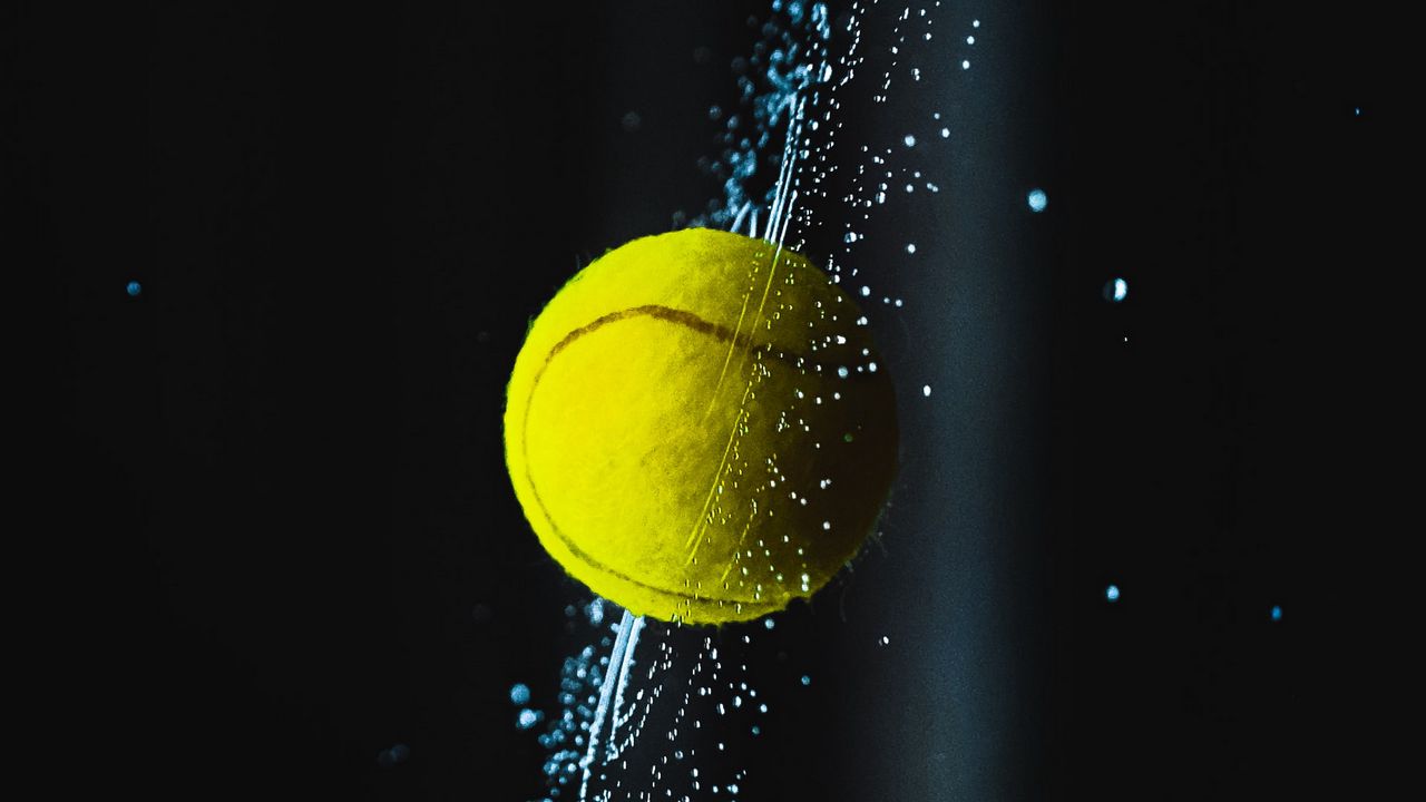 Download wallpaper 1280x720 tennis ball, ball, spray, tennis hd, hdv, 720p HD background