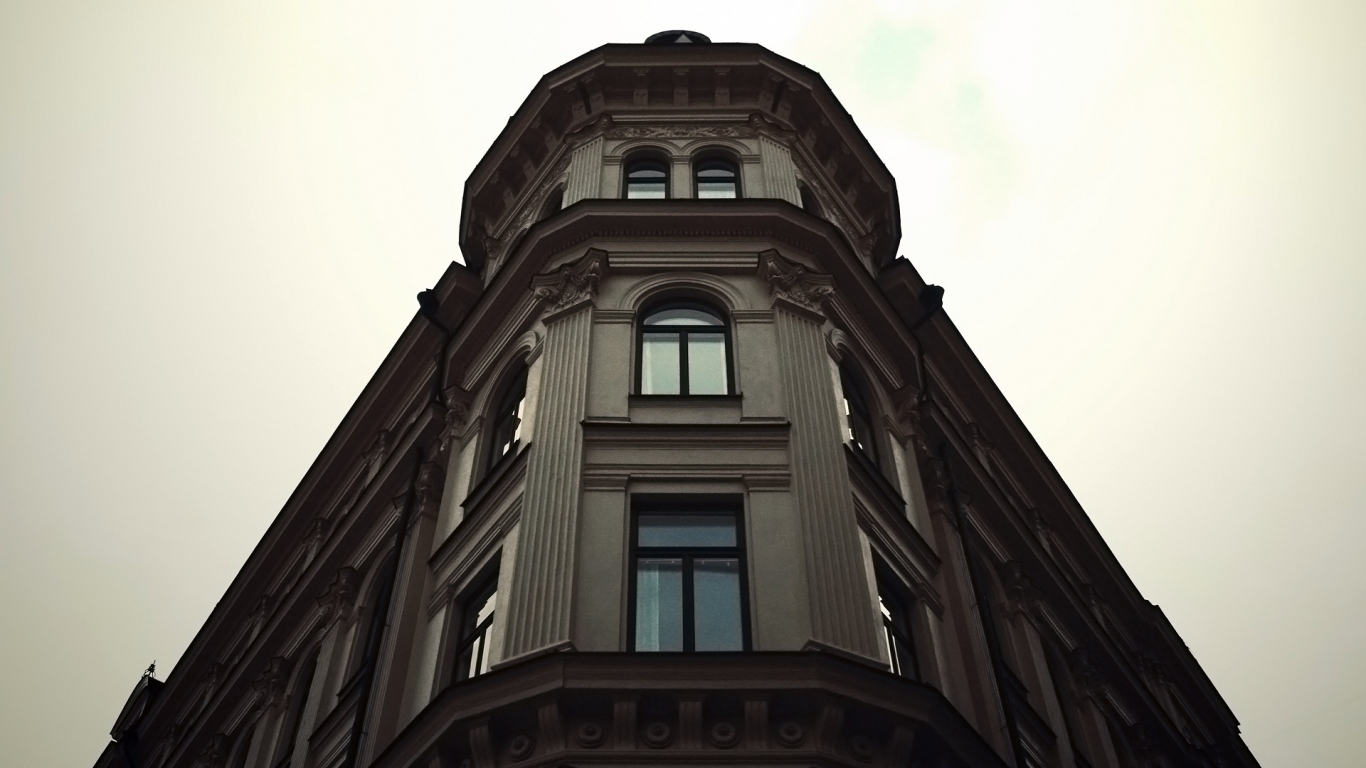 The beautiful architecture of buildings Desktop wallpaper 1366x768