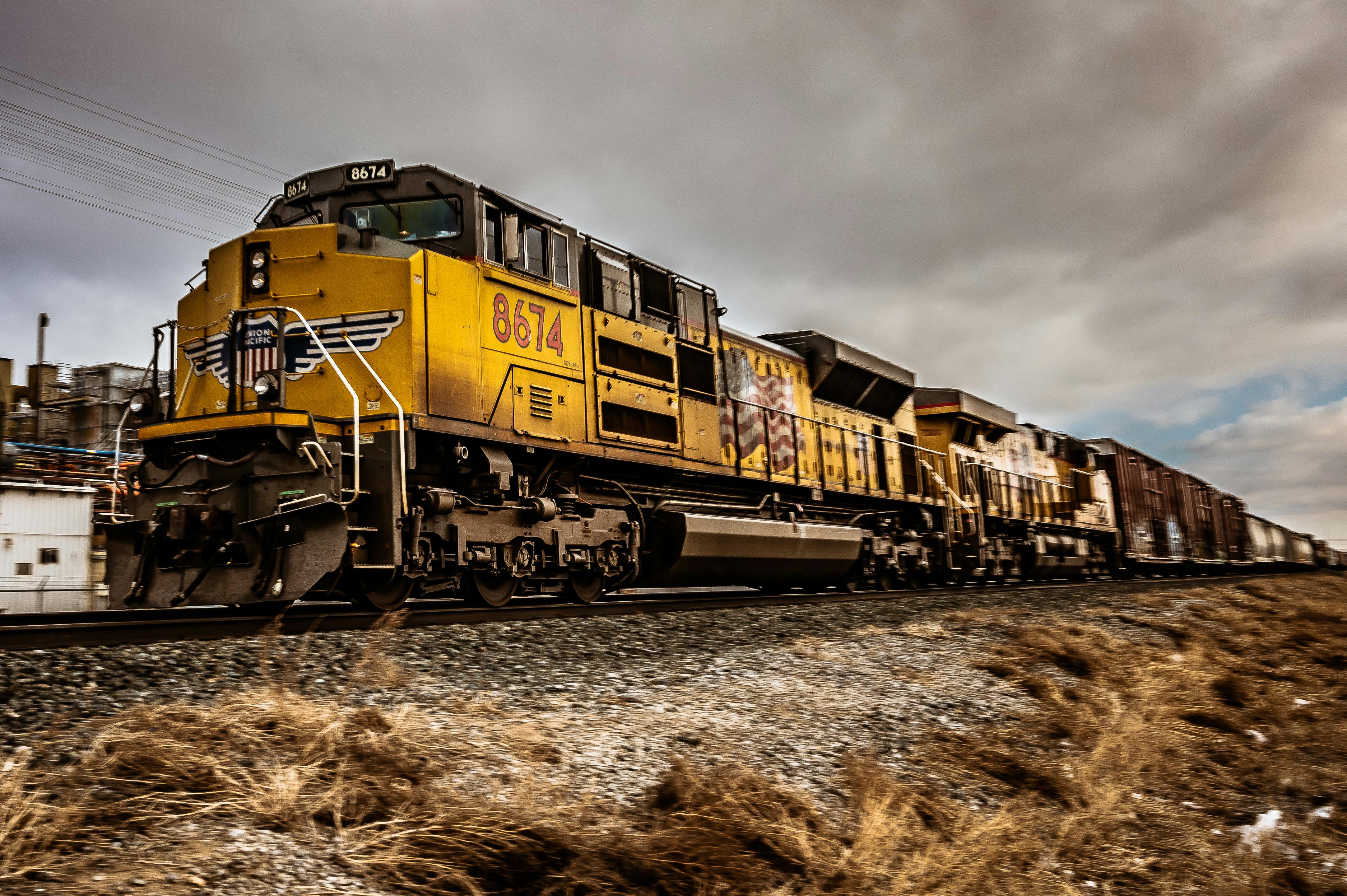 70,Best Train Photo · 100% Free Downloads