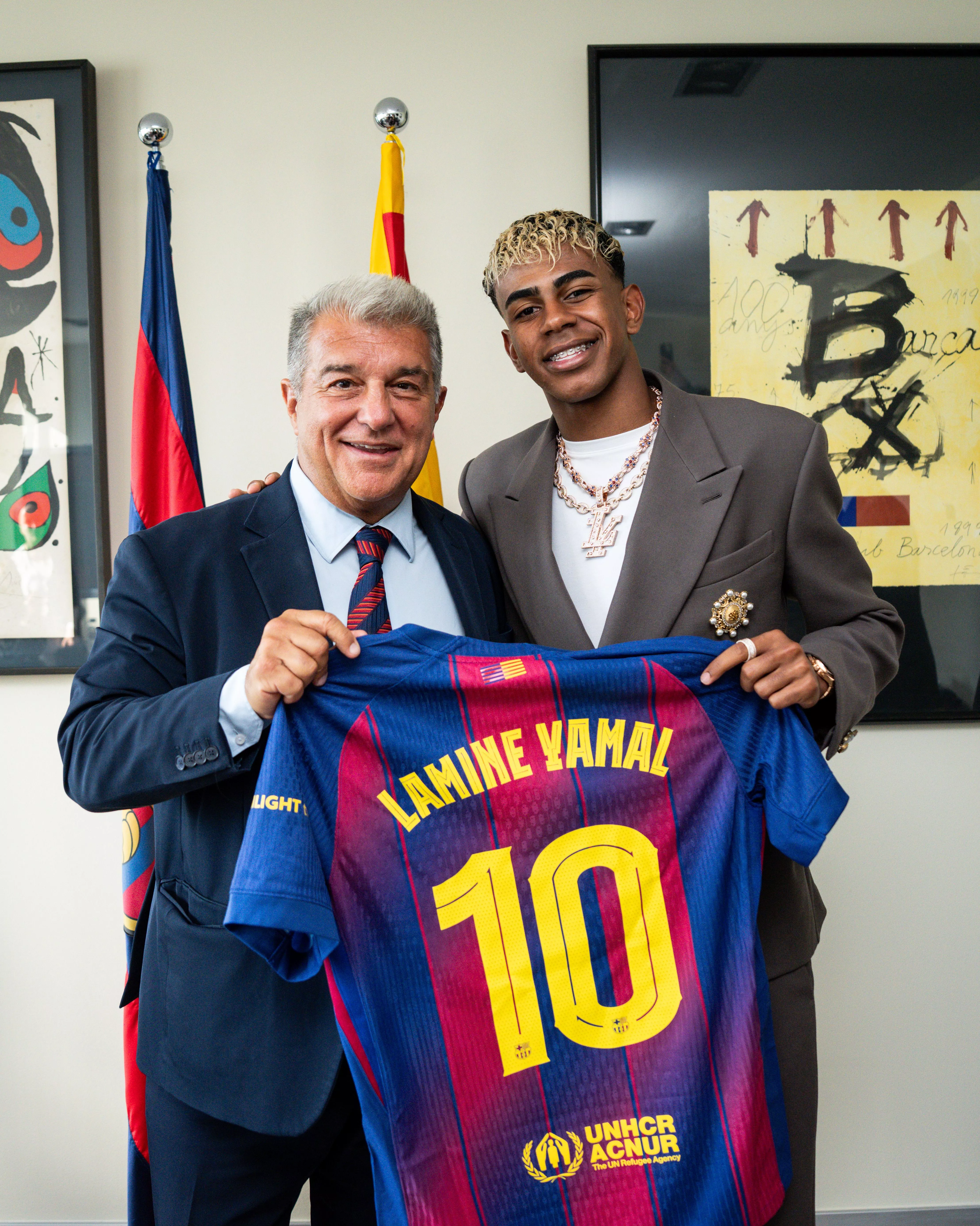 Lamine Yamal: 'I play for Barça, but off the training ground, I enjoy my life'
