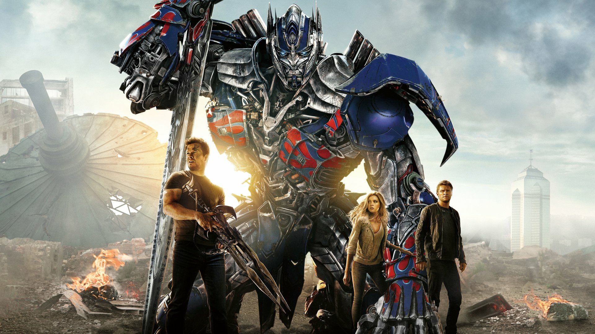 Epic Optimus Prime HD Wallpaper from Transformers: Age of Extinction