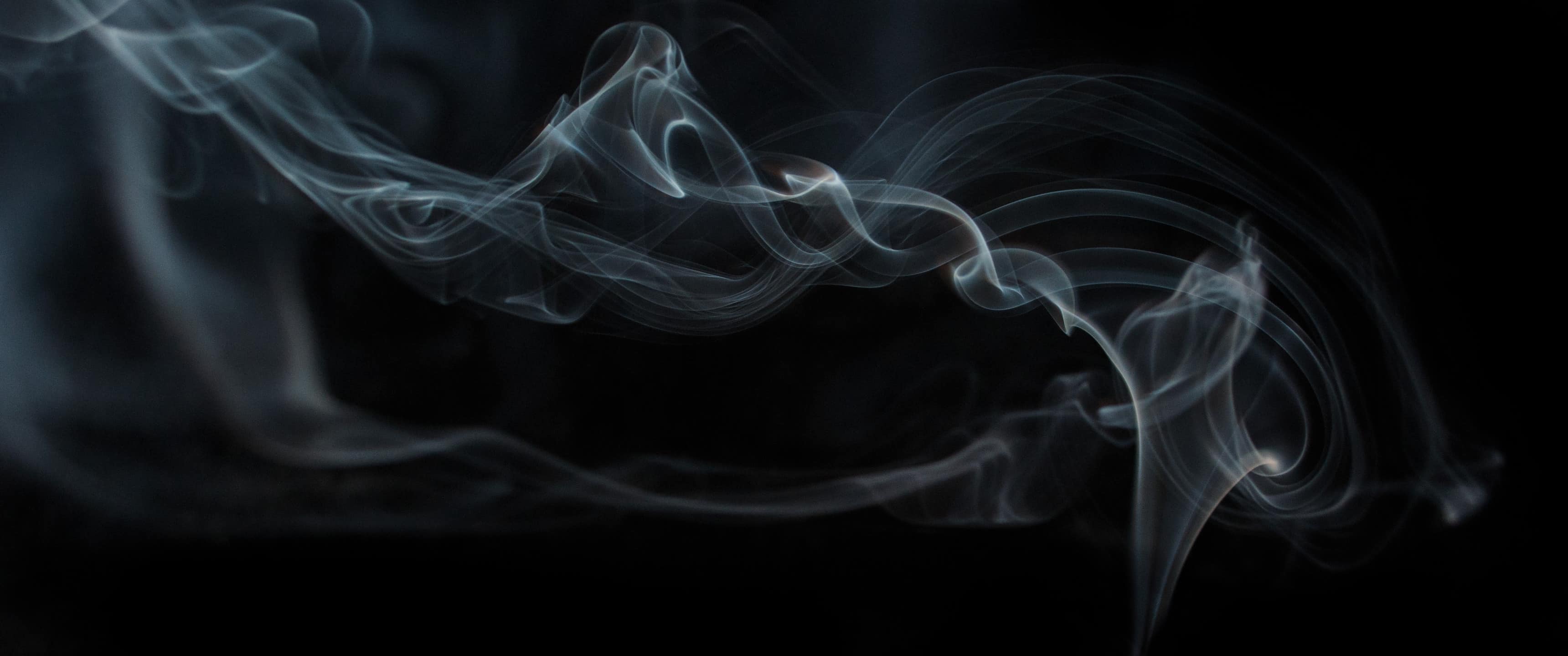 Wallpaper for Dark Mode on Ultra Wide Screen Monitors