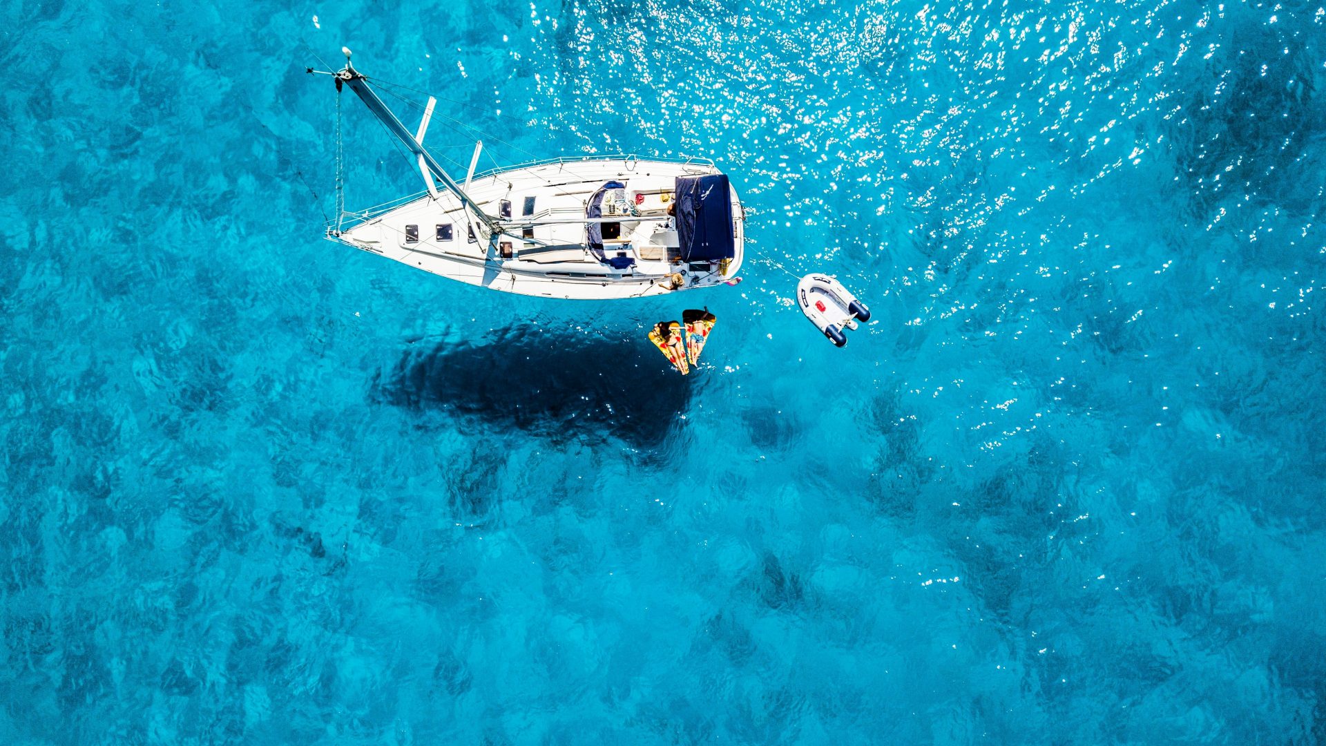 A Resting Sailing Boat on Crystal Clear Water Definition, High Resolution HD Wallpaper, High Definition, High Resolution HD Wallpaper