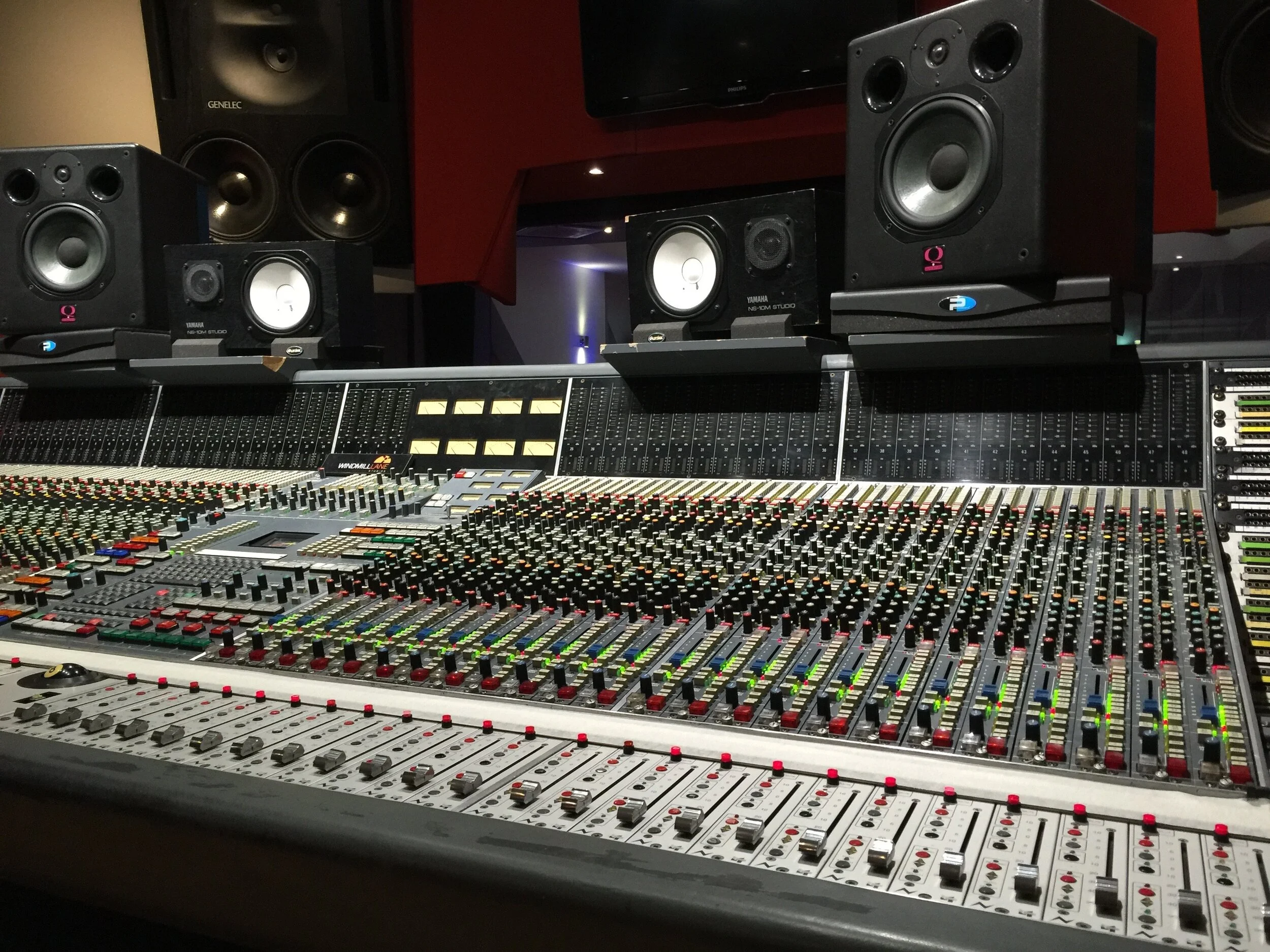 Essential Tips for Beginner Sound Engineers