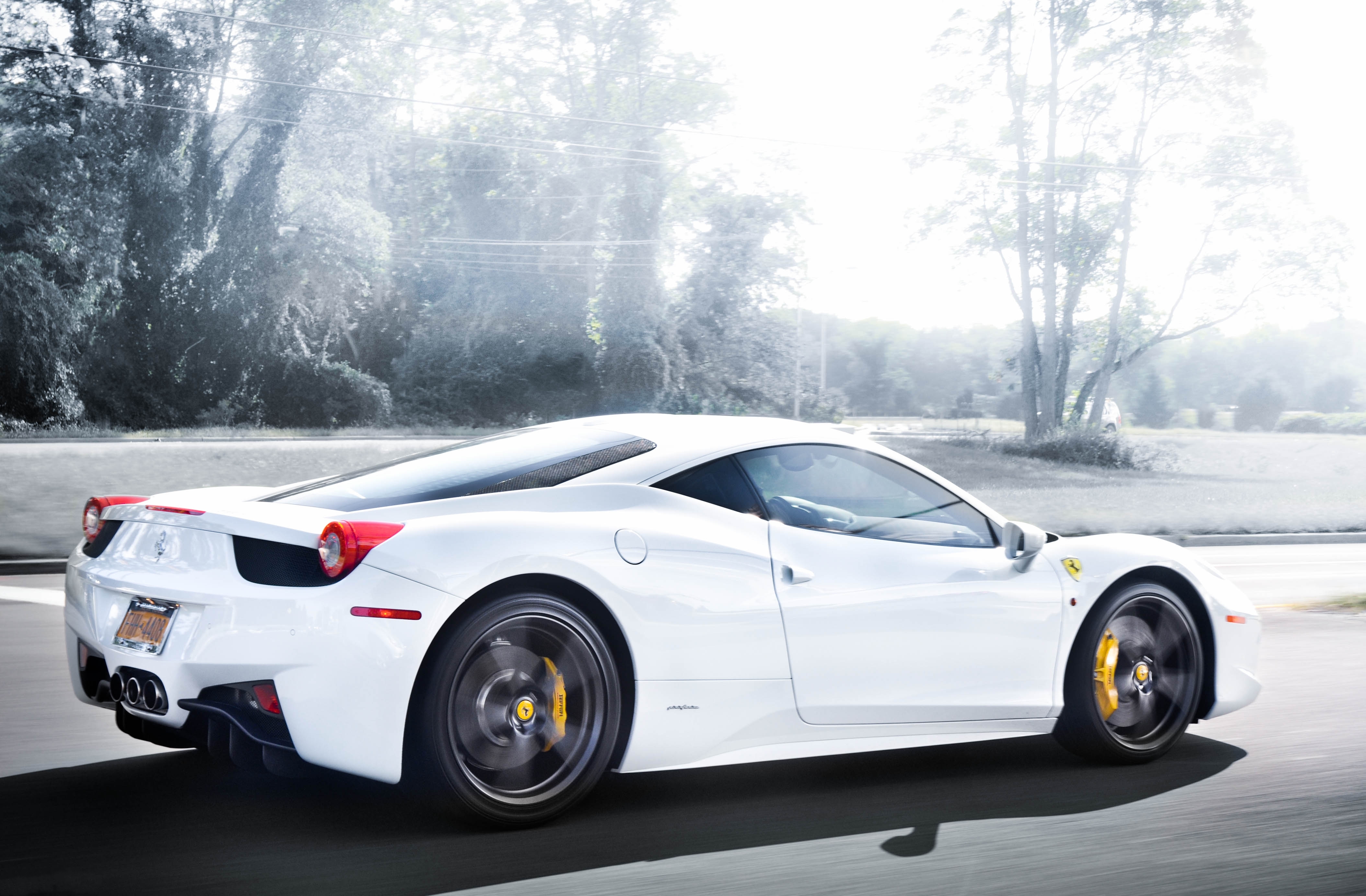 Desktop Wallpaper Ferrari 458 italia White Side auto 4217x2768