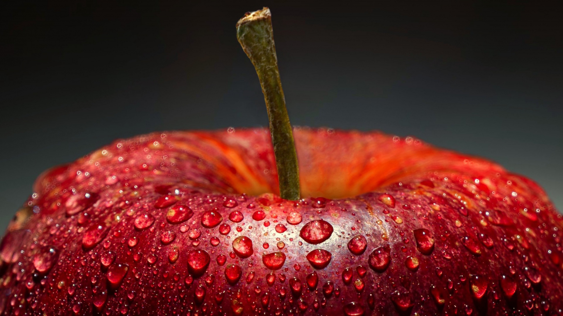 Apple Wallpaper 4K, Macro, Water droplets