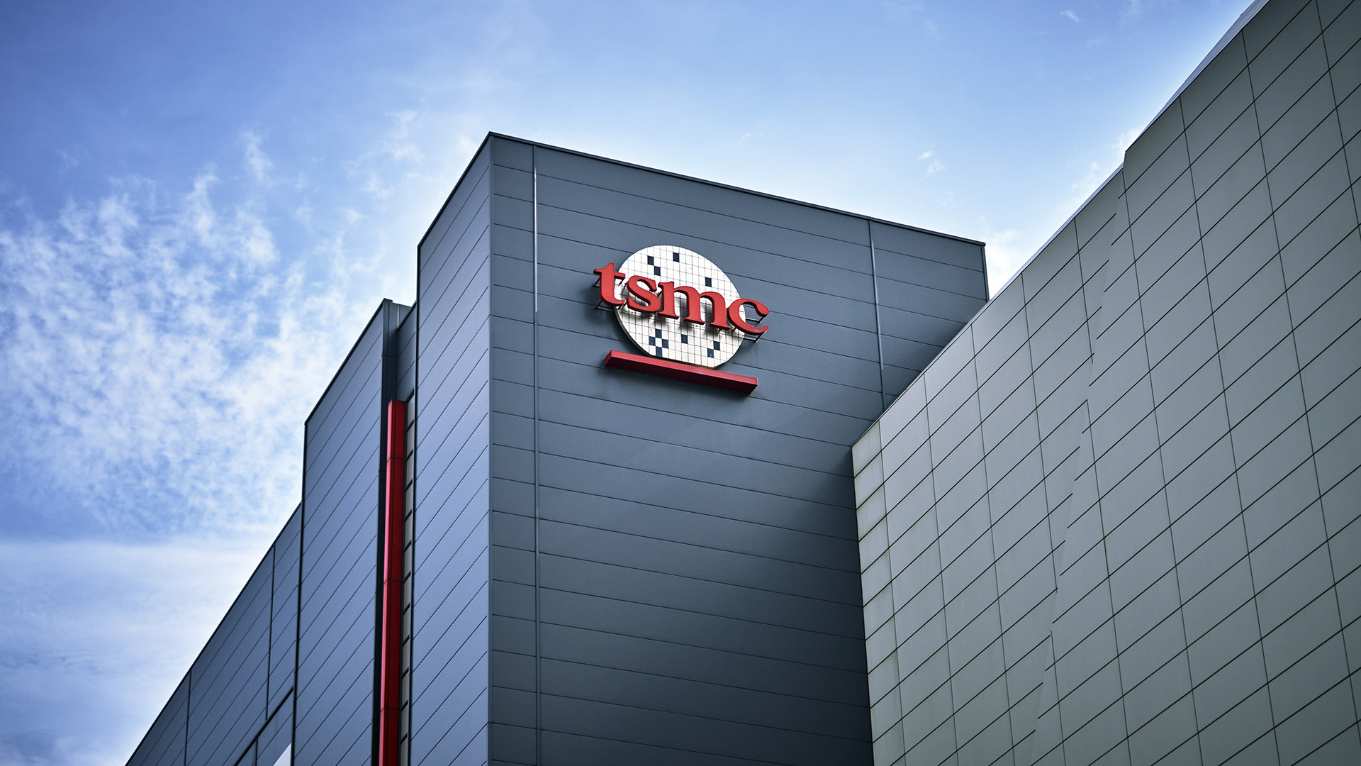 In A Twisty Tale Of Corporate Espionage, TSMC Employees Allegedly Shared 400 Photo Of The Company's Cutting Edge 2 Nm Process Node With A Japanese Rival