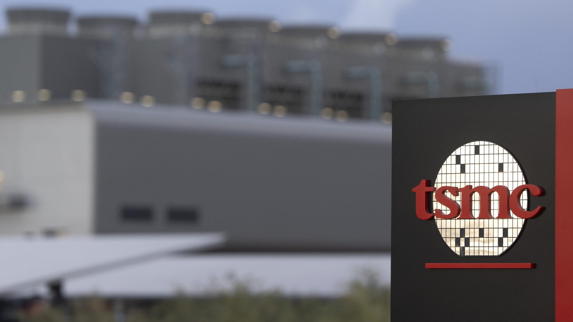 TSMC To White House: You Want US Made Chips? Knock It Off With The Tariffs