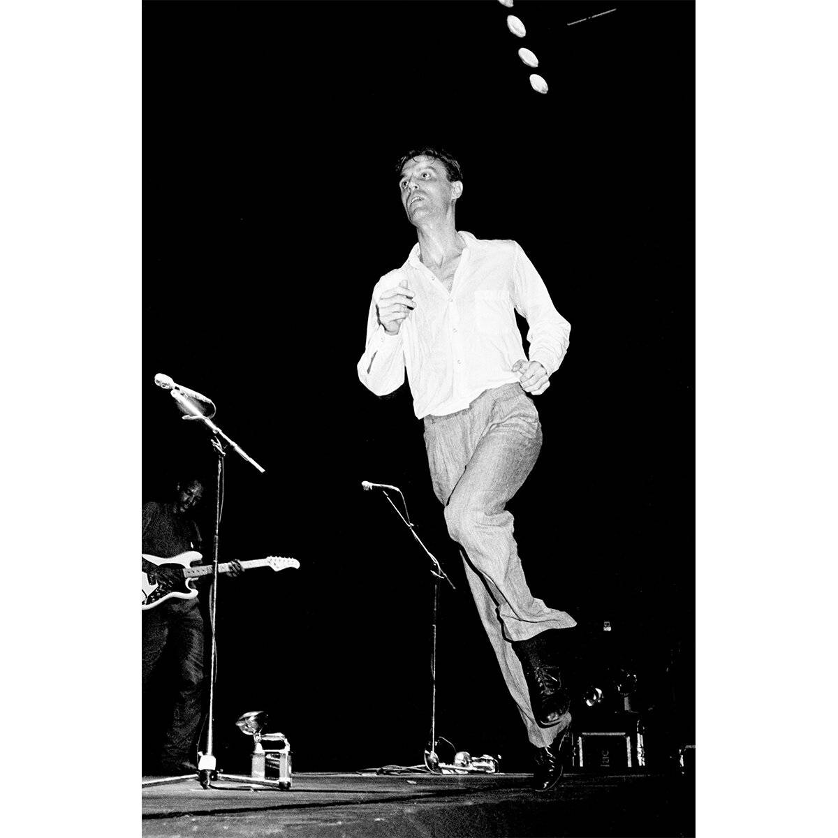 Download David Byrne Running Black And White Photography Wallpaper