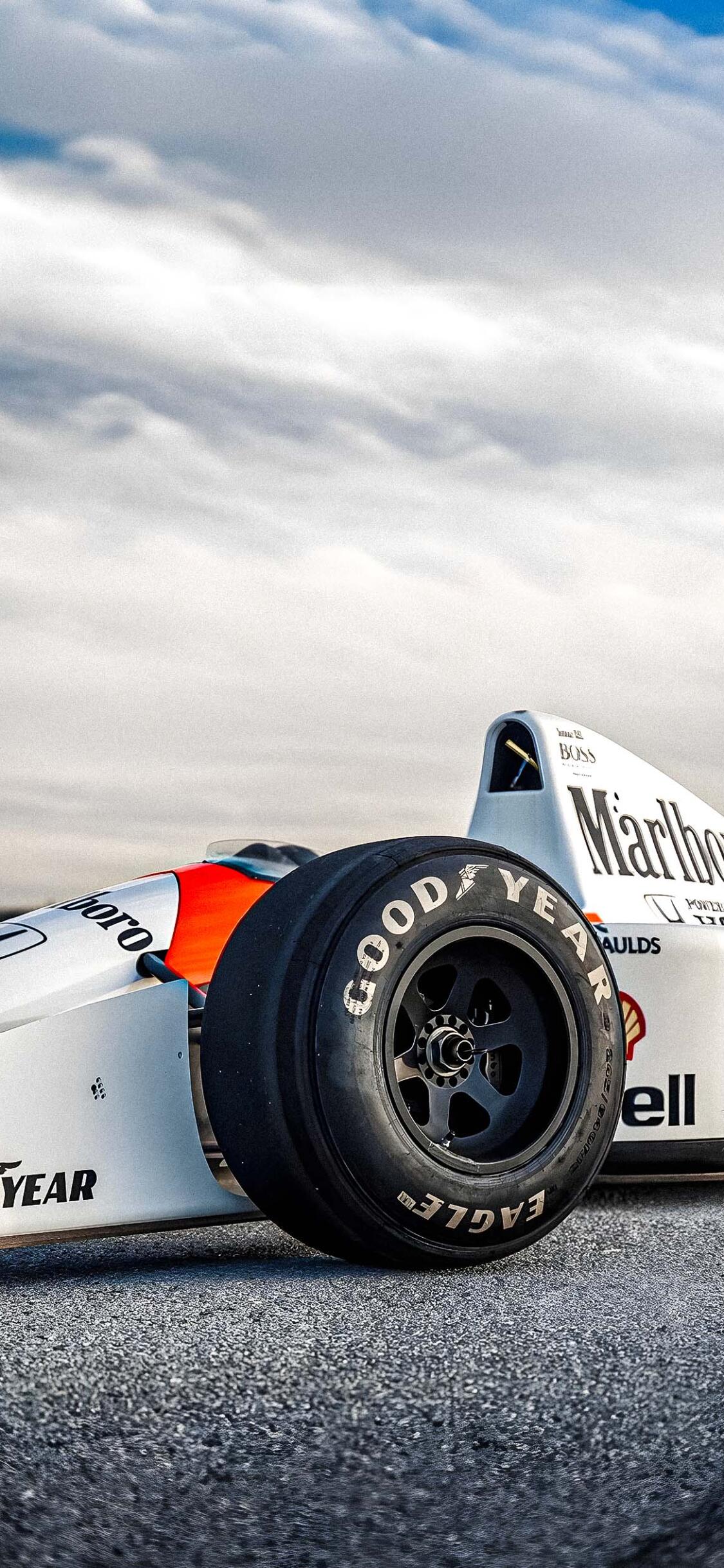 Formula 1 Wallpaper 4k iPhone for iPhone X, iPhone XS, iPhone 11 Pro